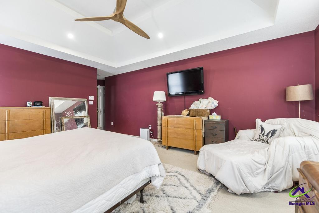 109 Sabre Drive