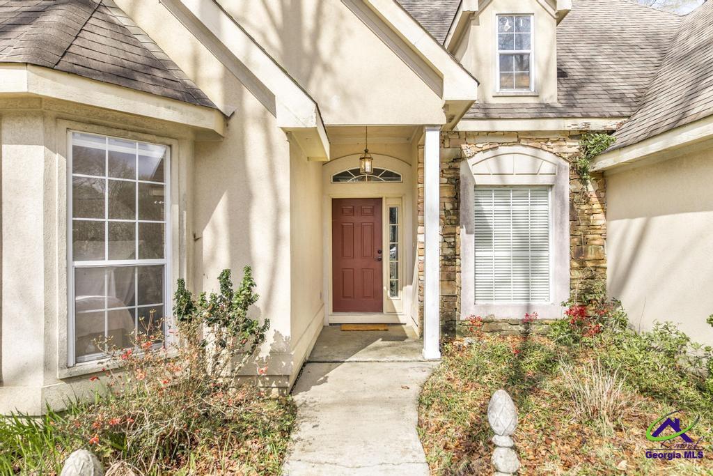 109 Sabre Drive