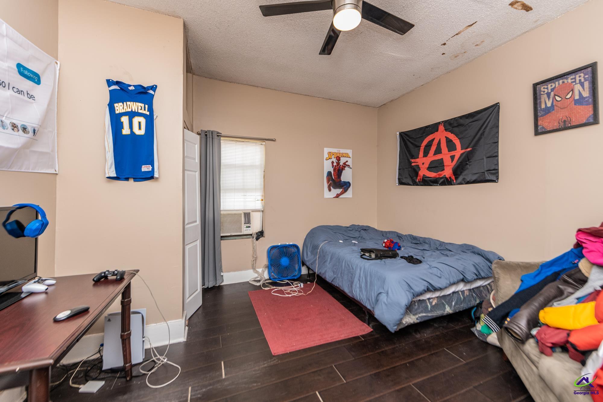 207 Carver Drive