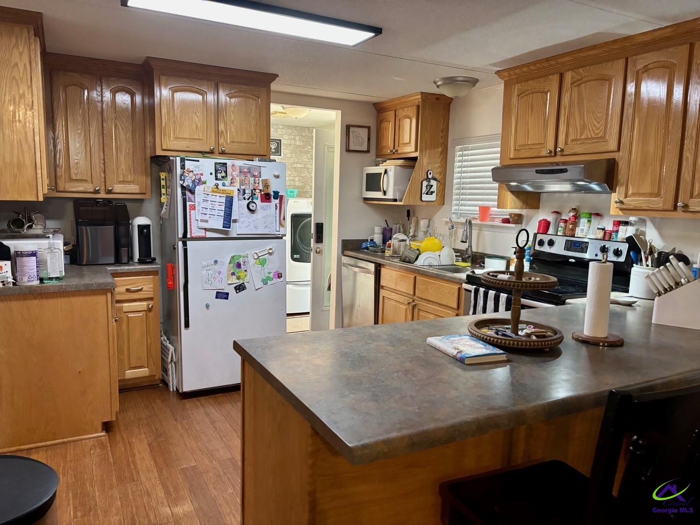 465 Red Oak Drive