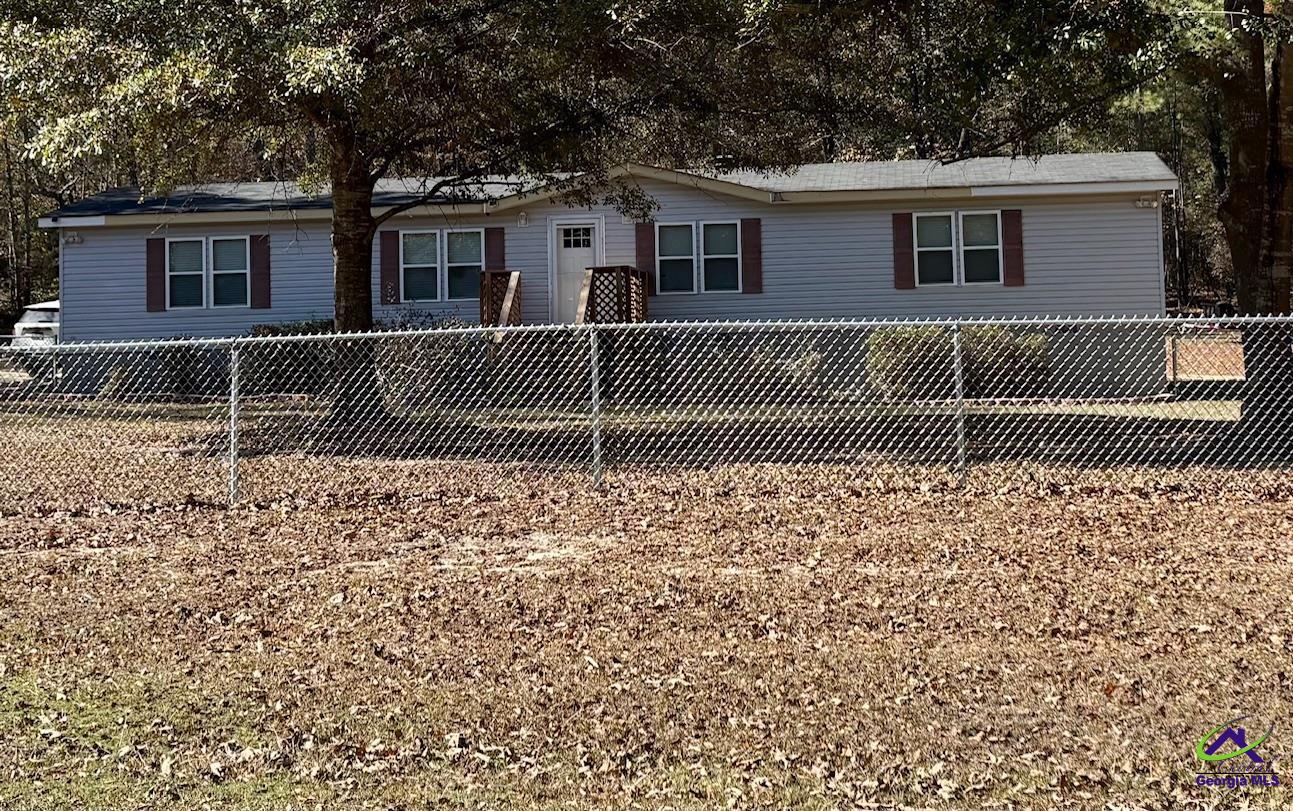 465 Red Oak Drive