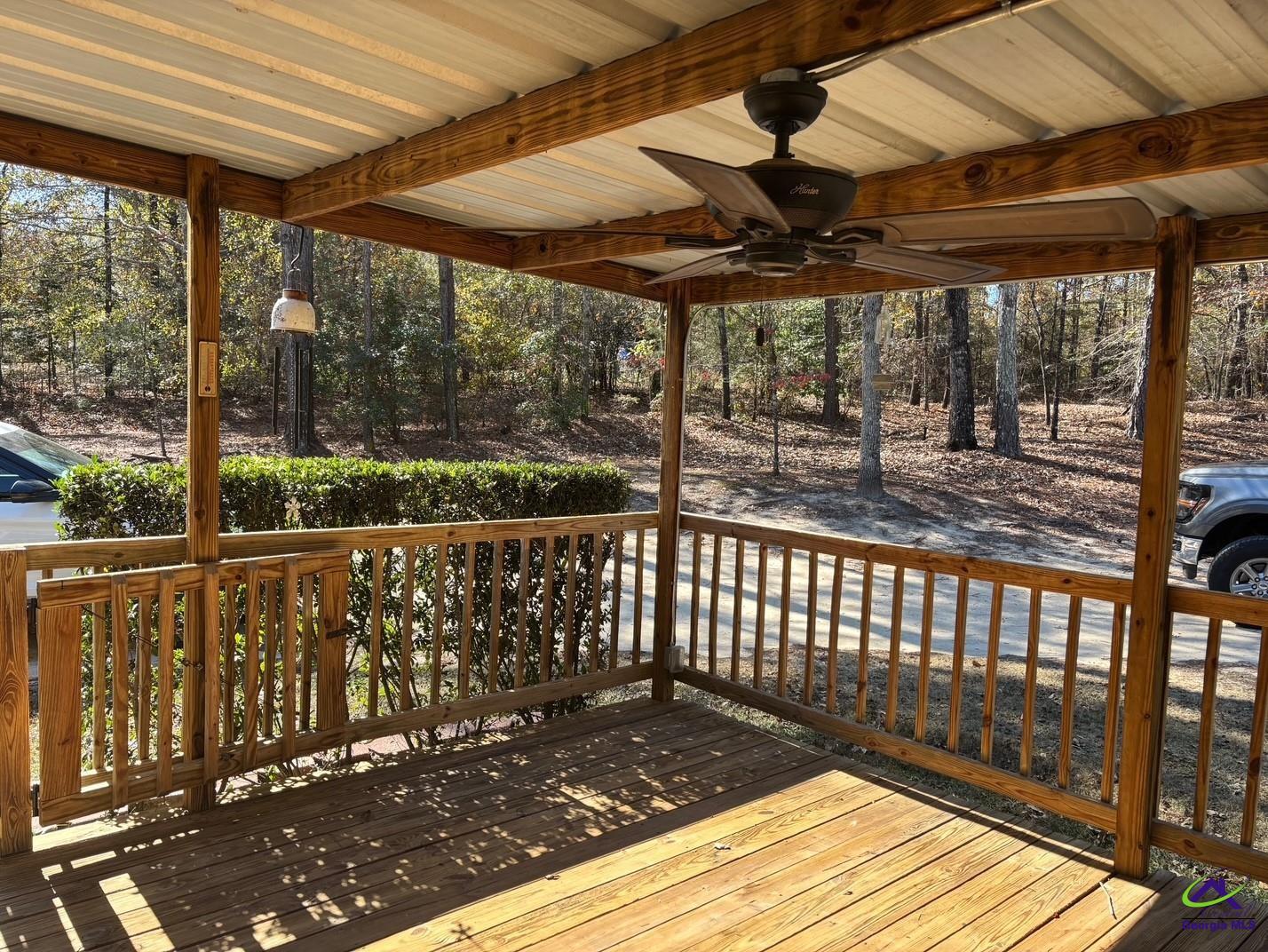 465 Red Oak Drive
