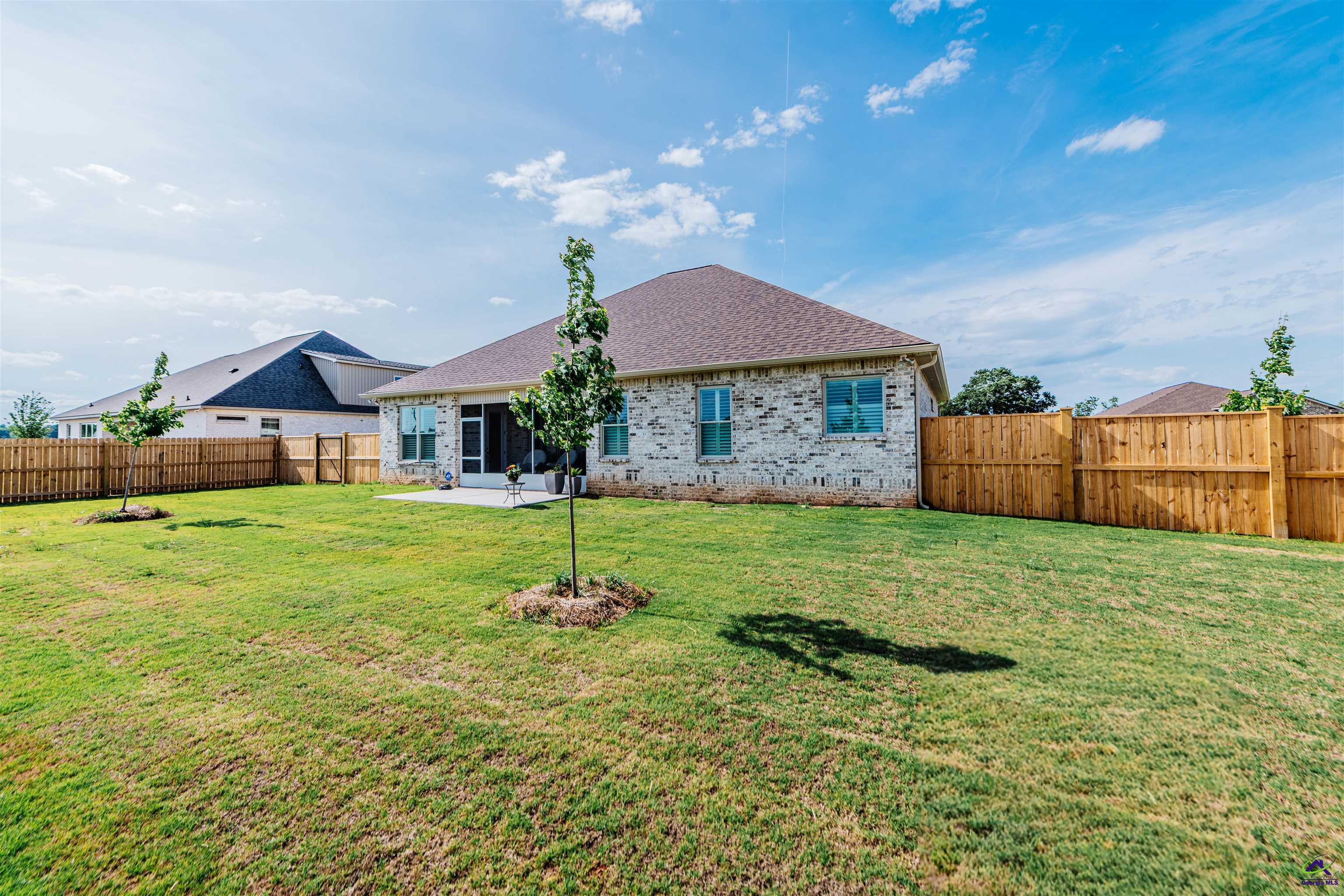 202 Farmland Circle