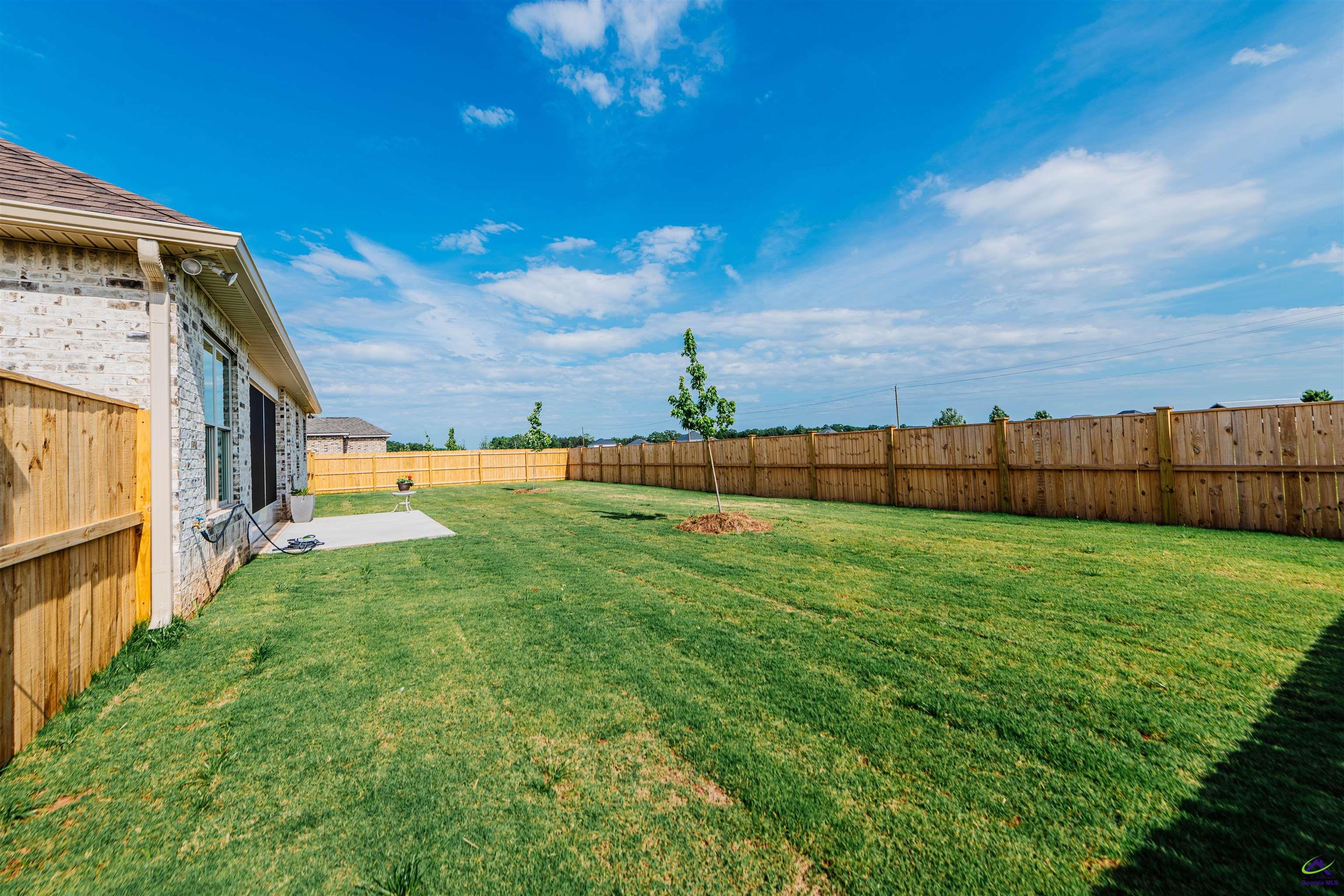 202 Farmland Circle