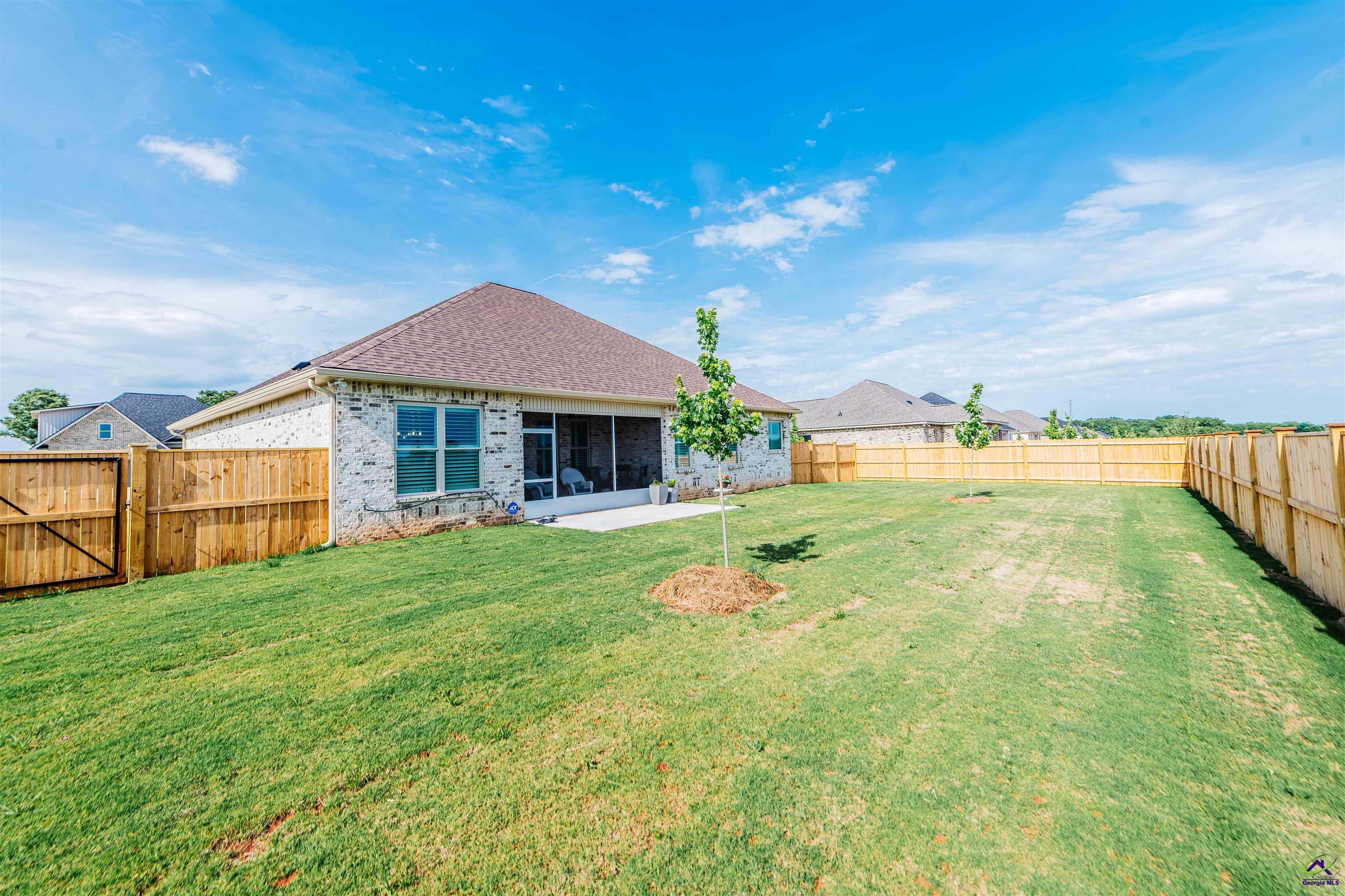 202 Farmland Circle