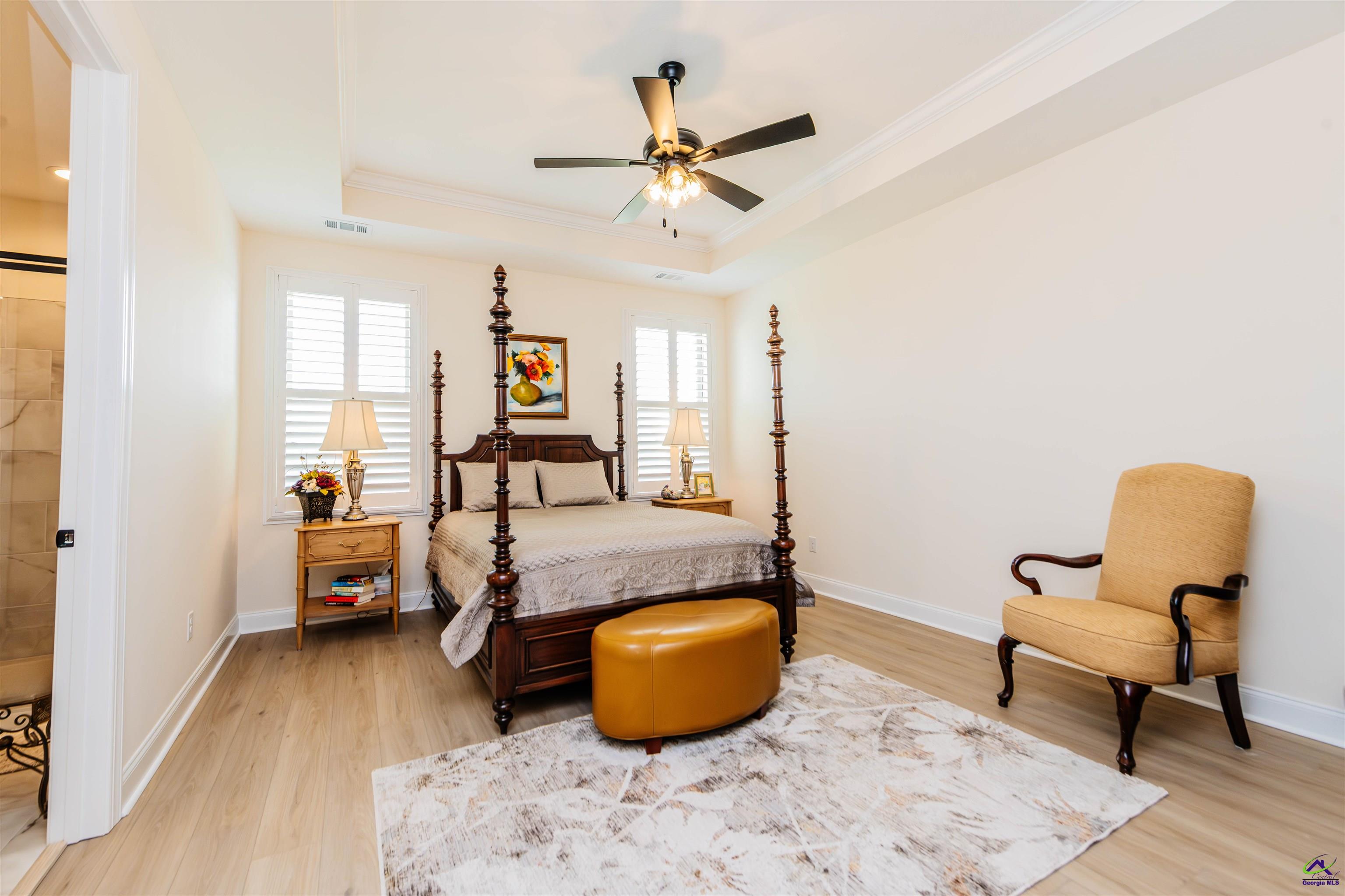 202 Farmland Circle