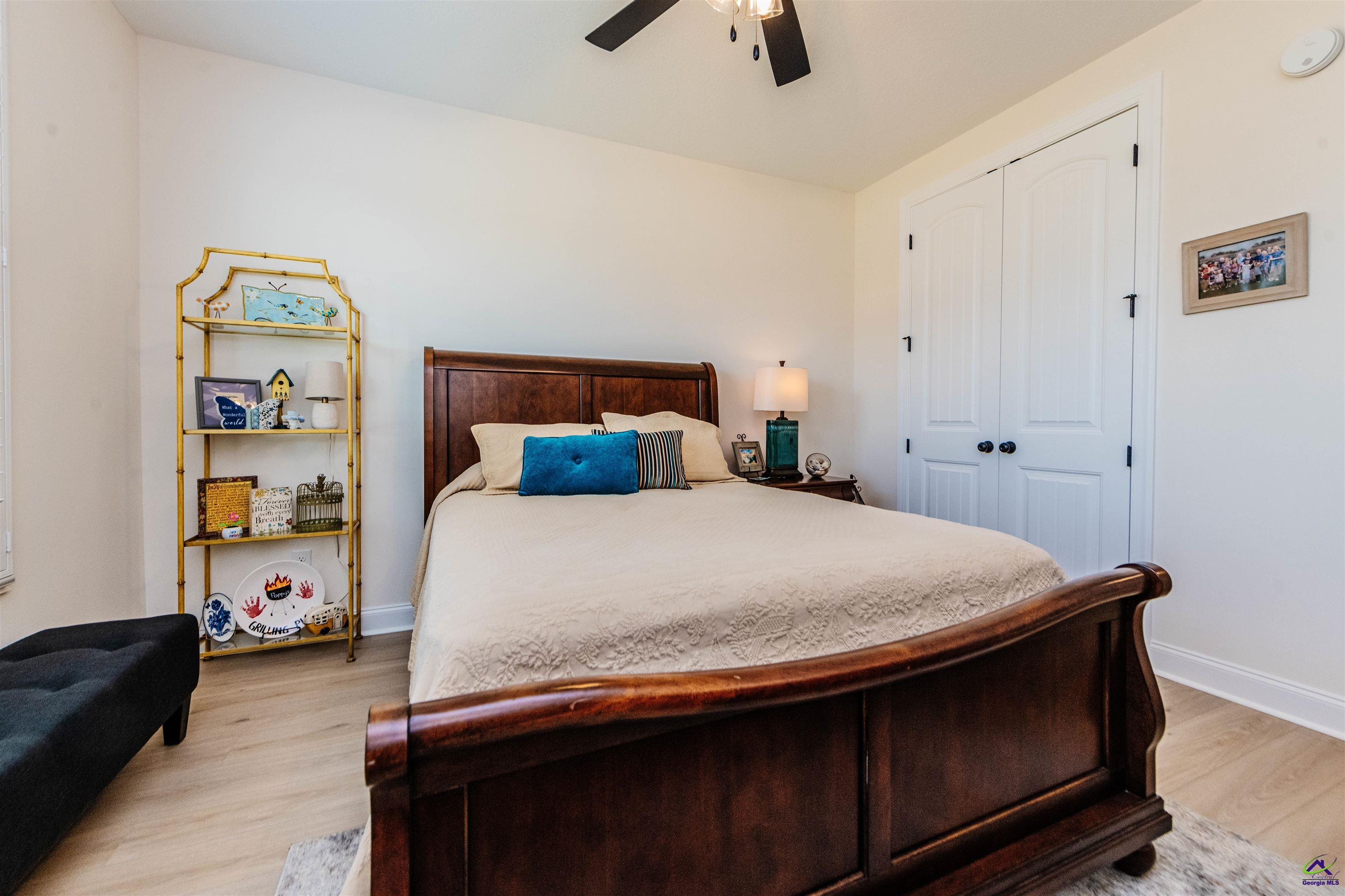 202 Farmland Circle