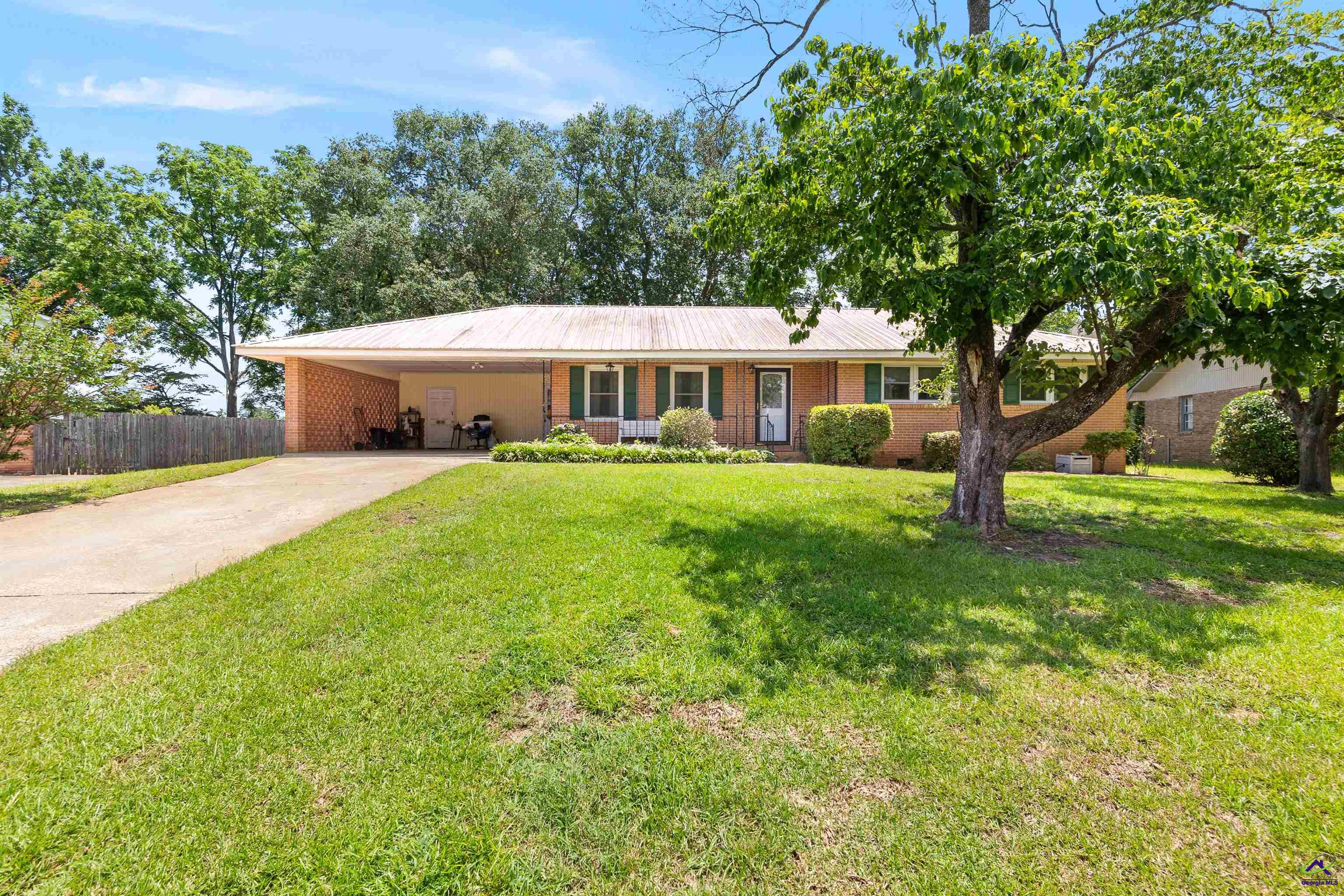 102 West Point Court