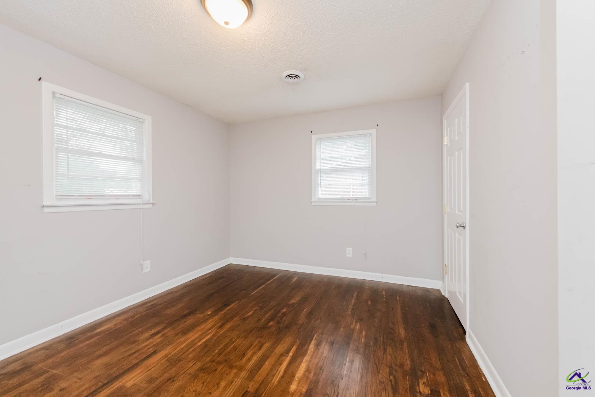 101 Magnolia Avenue