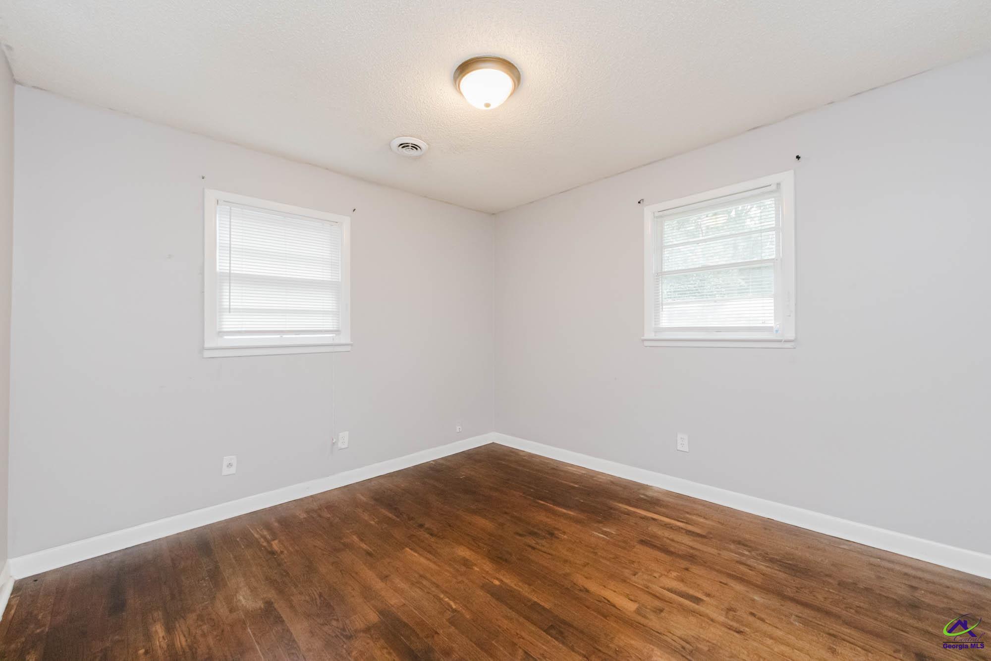 101 Magnolia Avenue