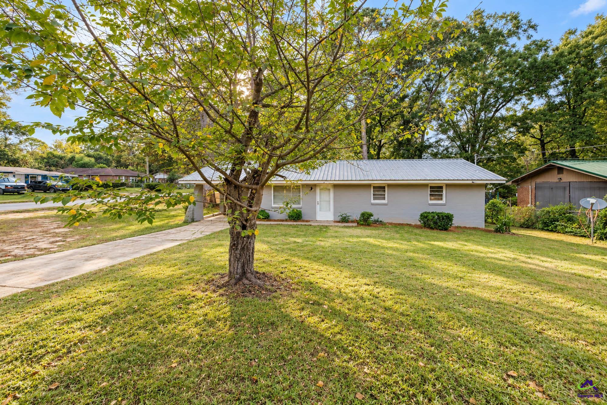 101 Magnolia Avenue
