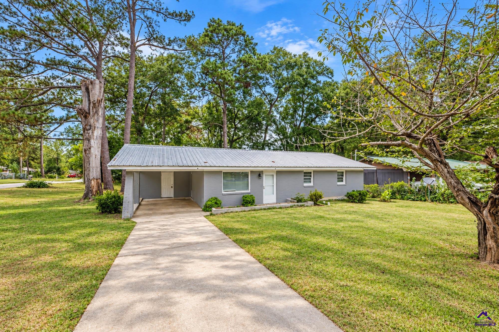 101 Magnolia Avenue