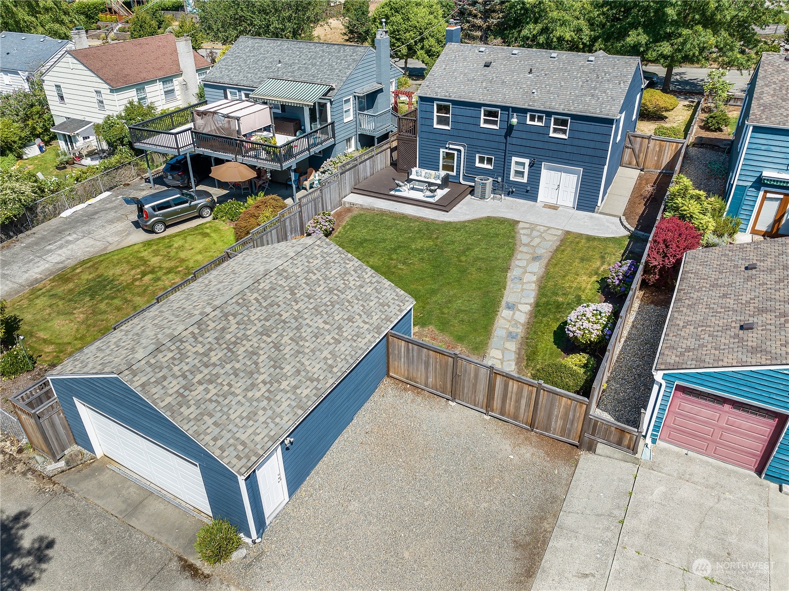 5427 48th Avenue SW