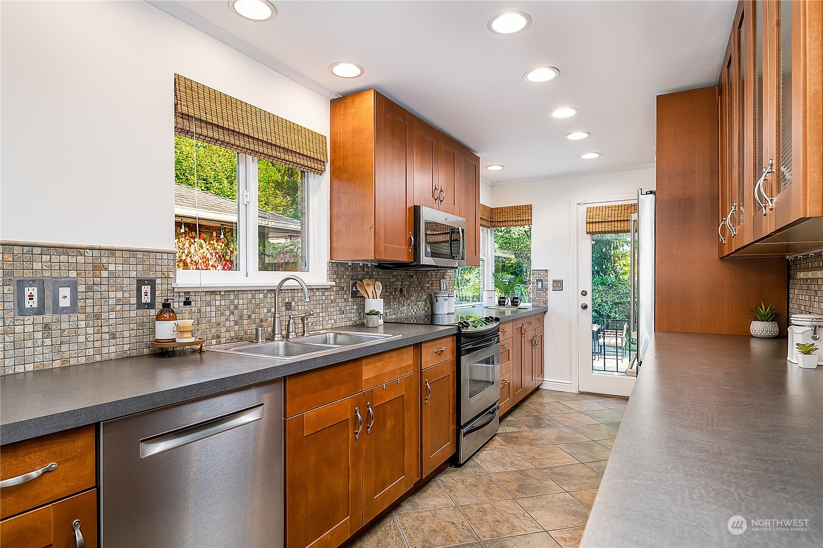 3021 NW 71st Street