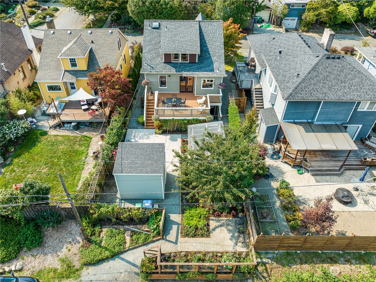 2332 50th Avenue SW