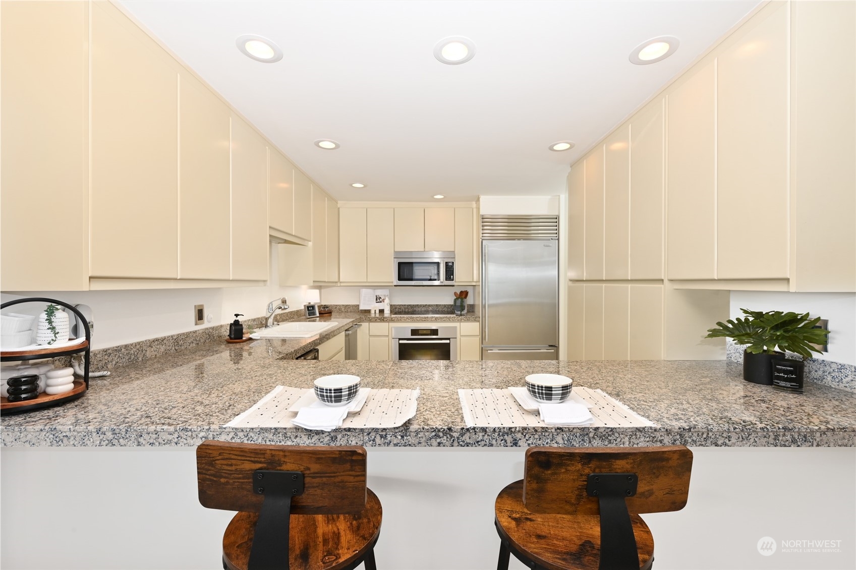 1231 5th Avenue N Unit: 403