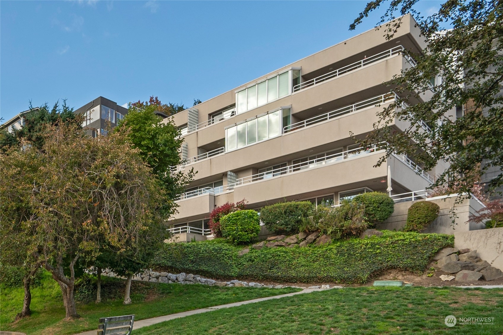 1231 5th Avenue N Unit: 403