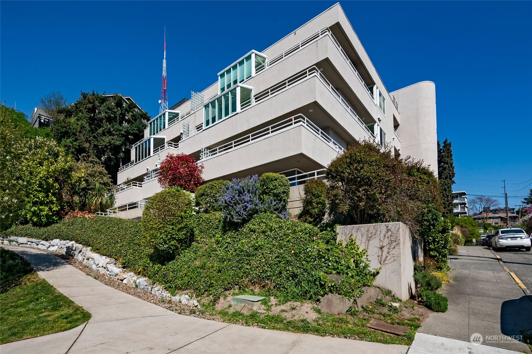 1231 5th Avenue N Unit: 403