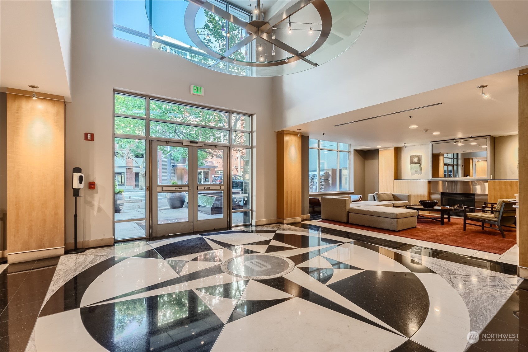 2929 1st Avenue Unit: PH8