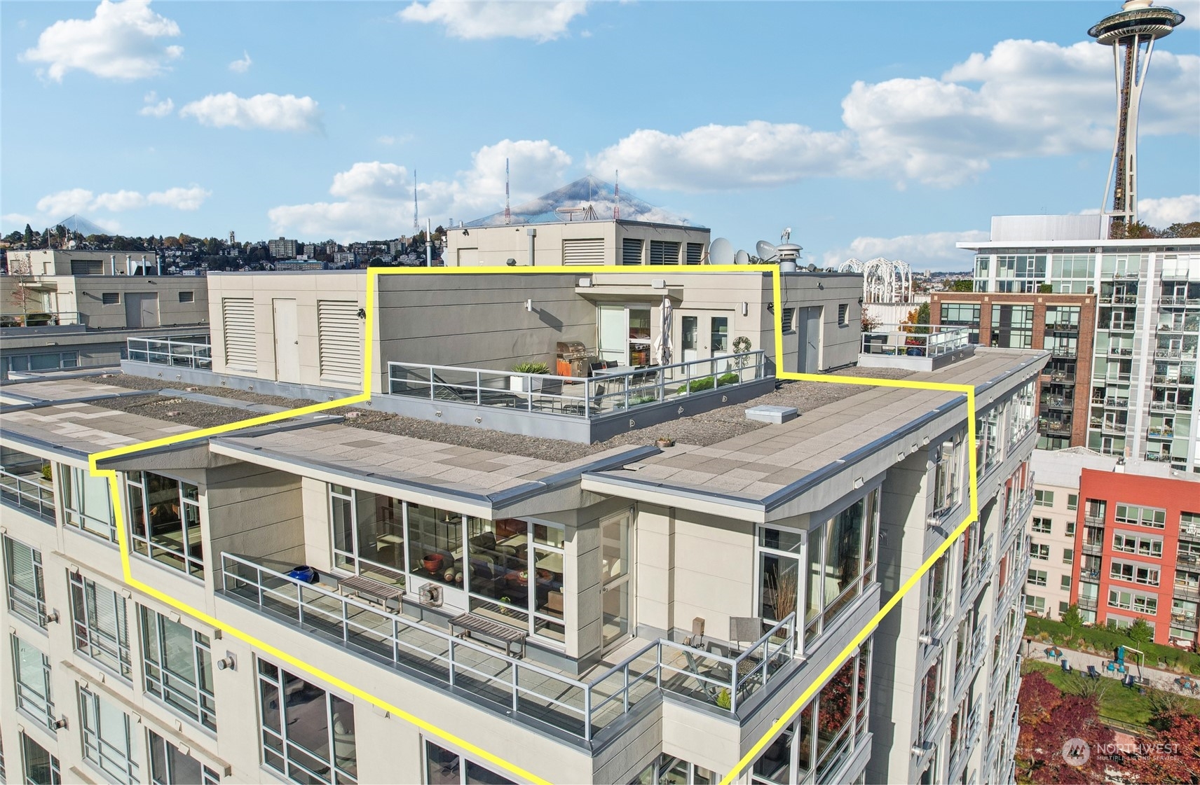 2929 1st Avenue Unit: PH8