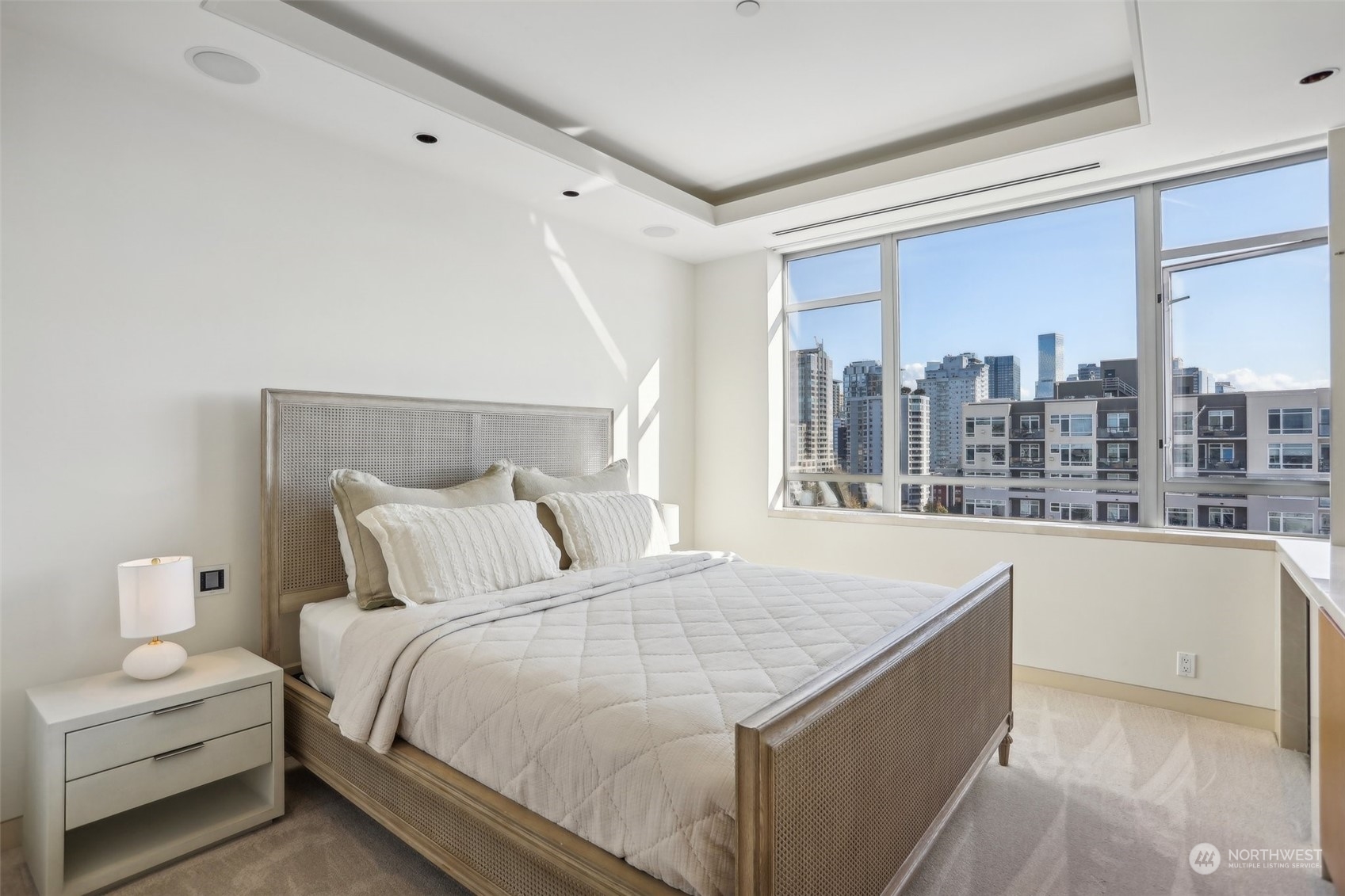 2929 1st Avenue Unit: PH8