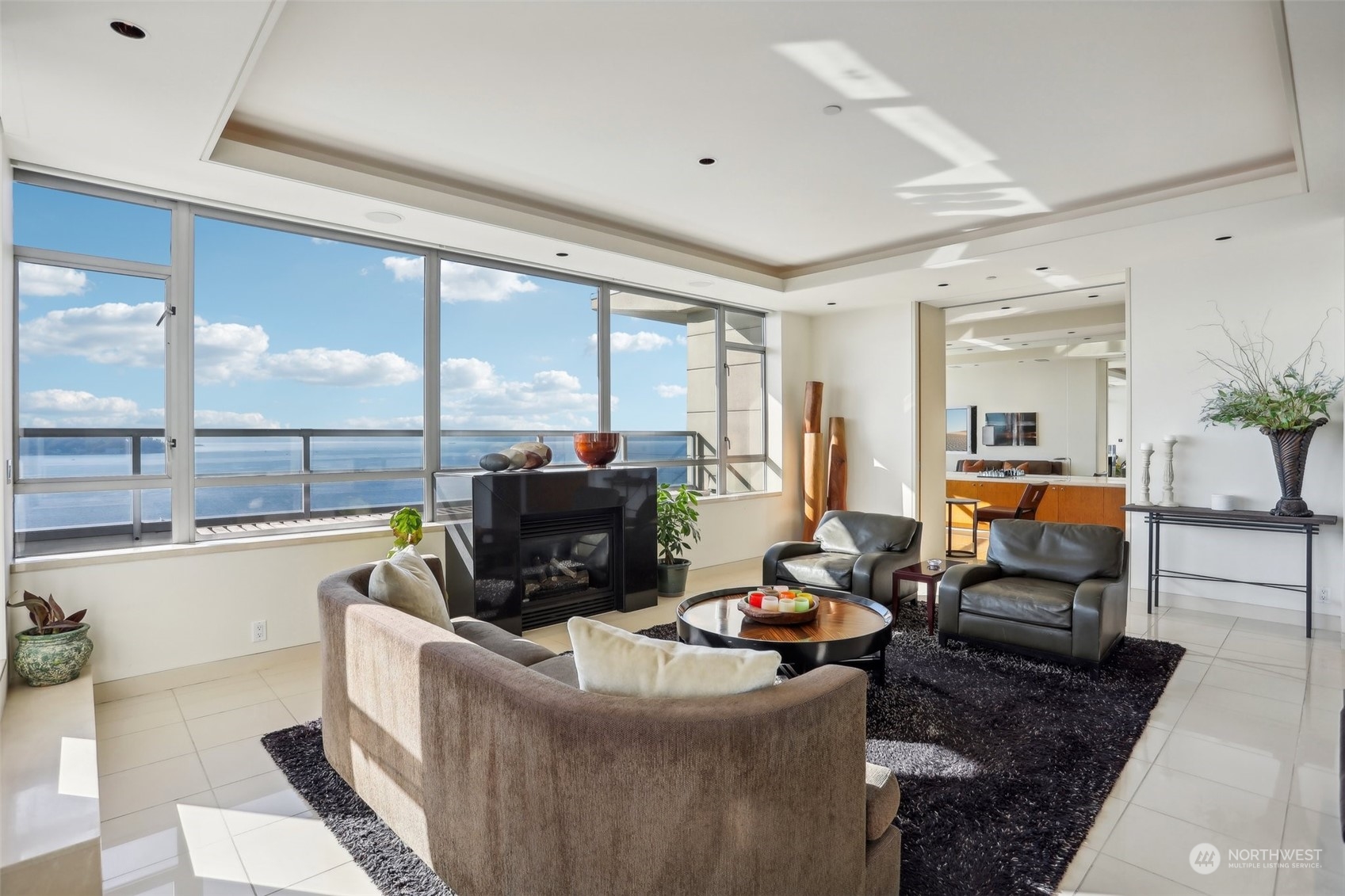 2929 1st Avenue Unit: PH8