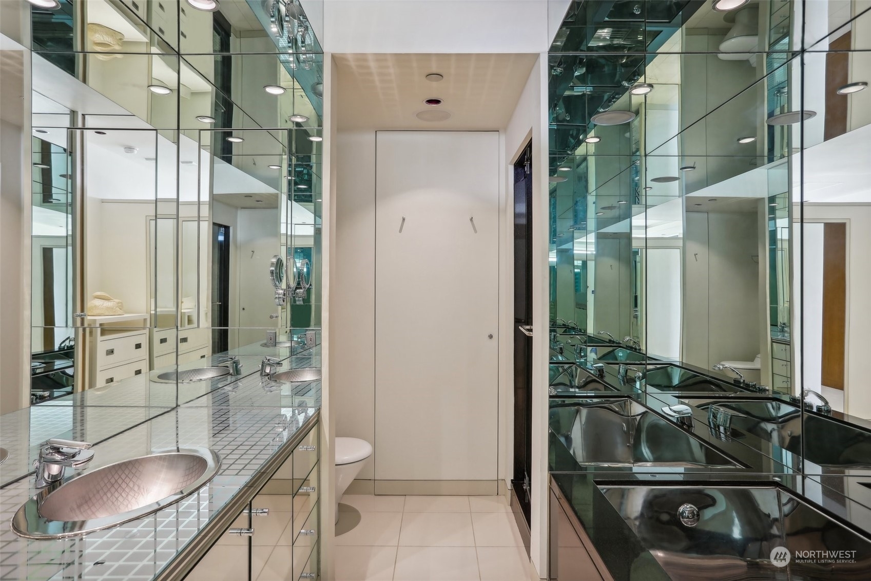 2929 1st Avenue Unit: PH8