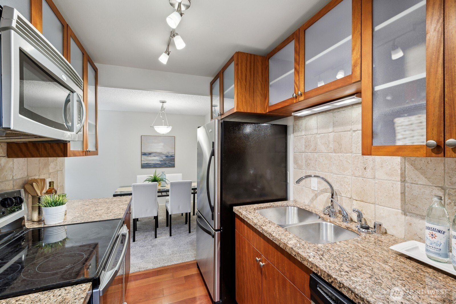 960 5th Avenue S Unit: 206