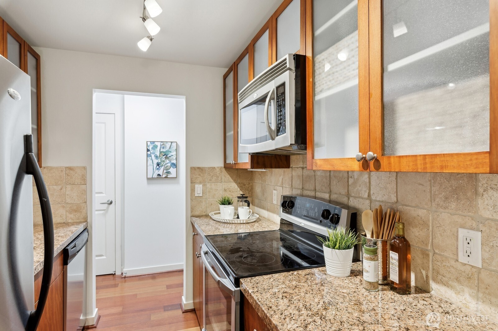 960 5th Avenue S Unit: 206