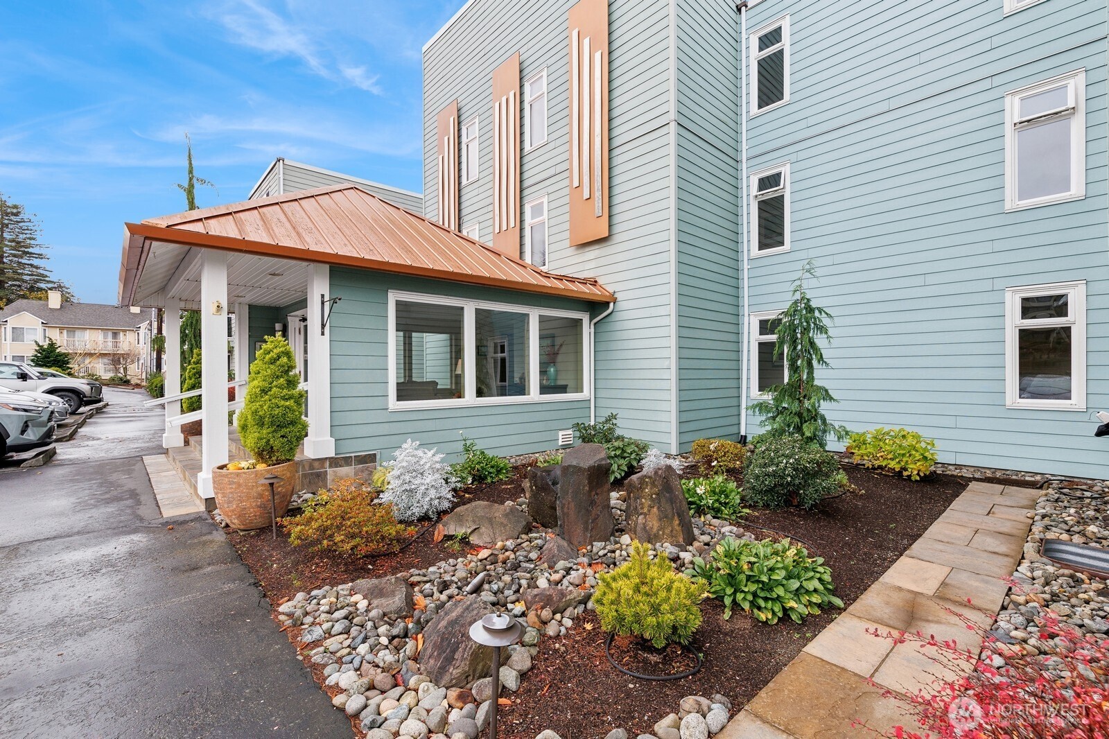 960 5th Avenue S Unit: 206