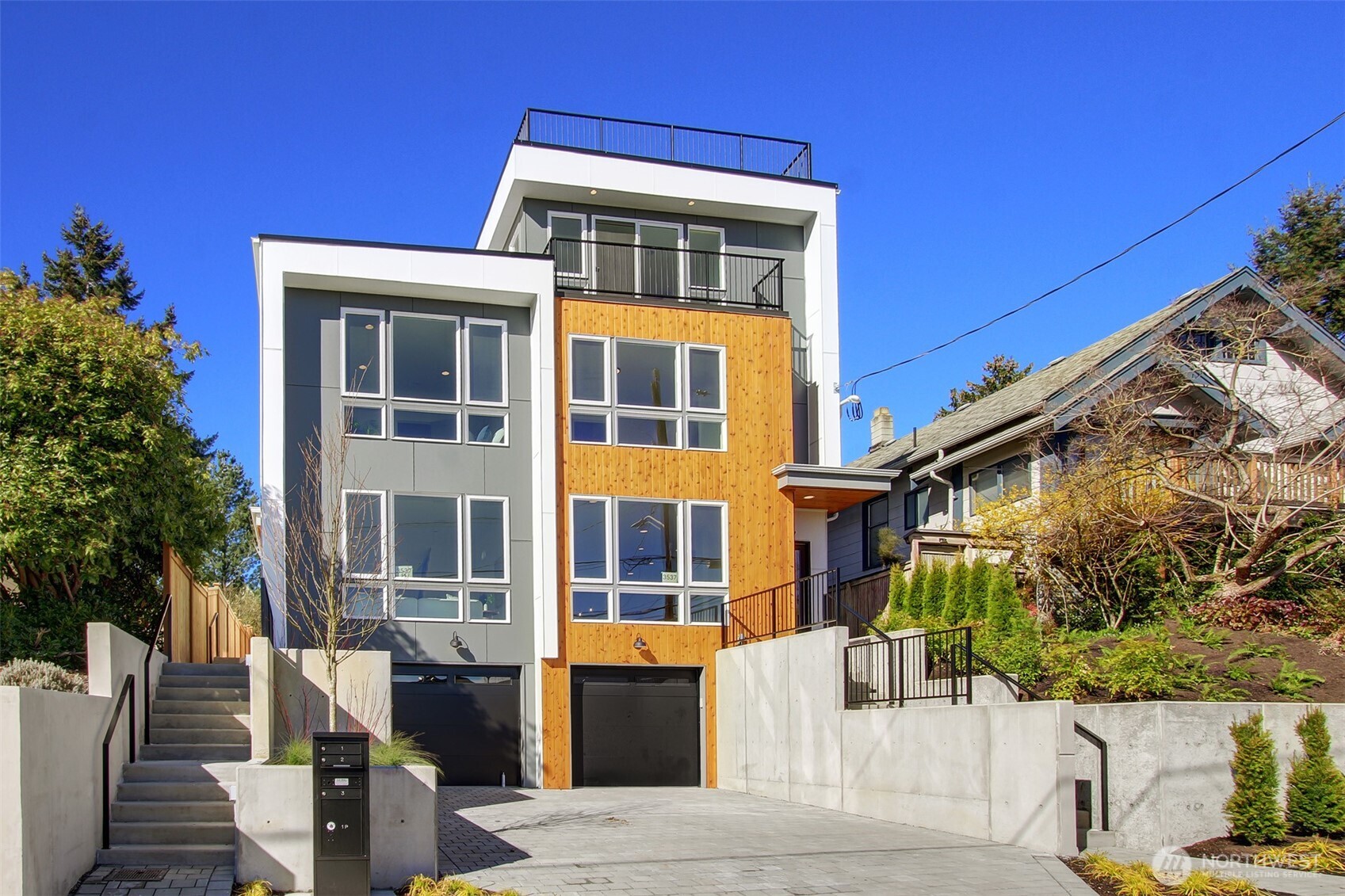 3537 Meridian Avenue N Unit: B
