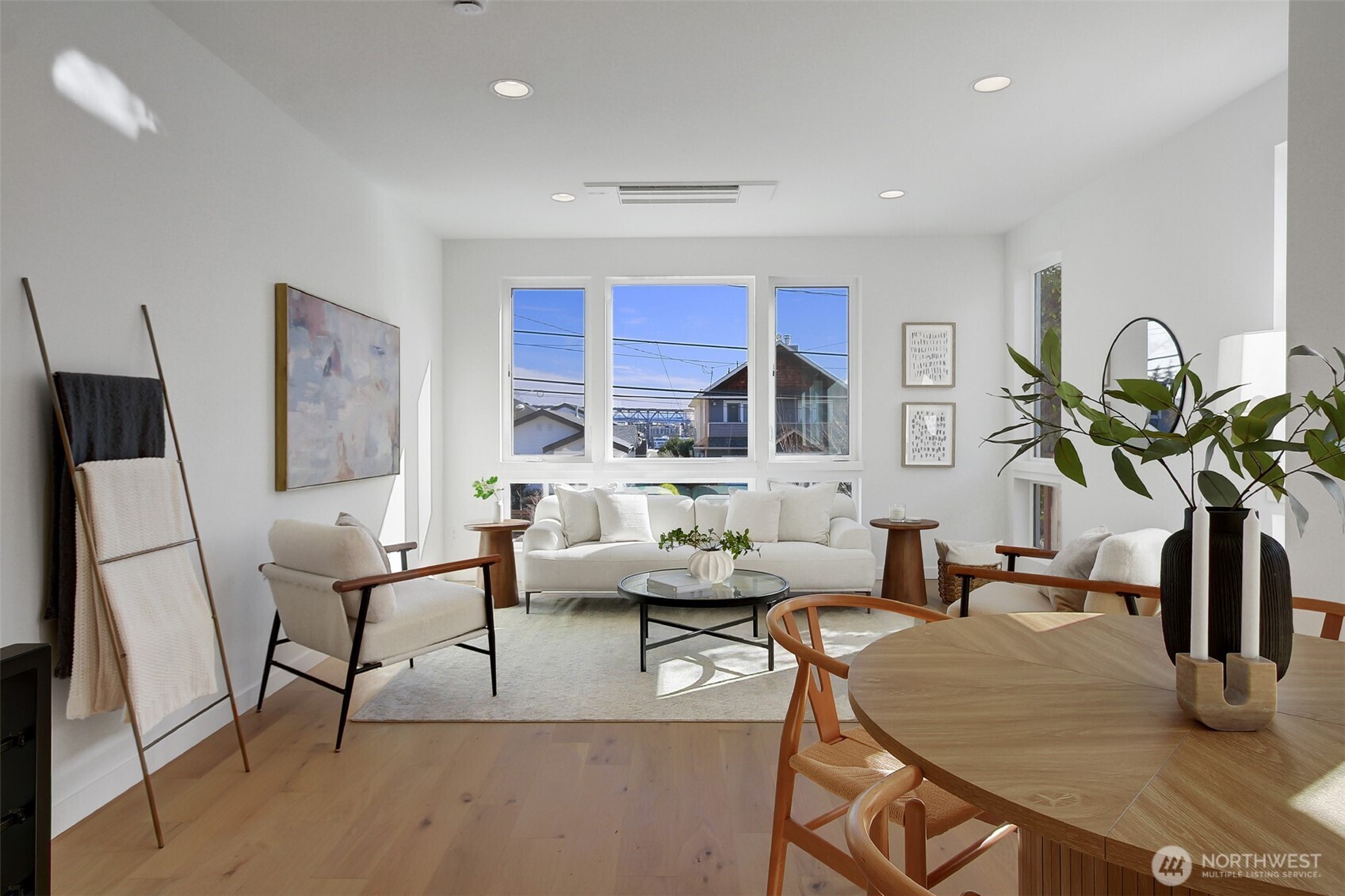 3537 Meridian Avenue N Unit: B