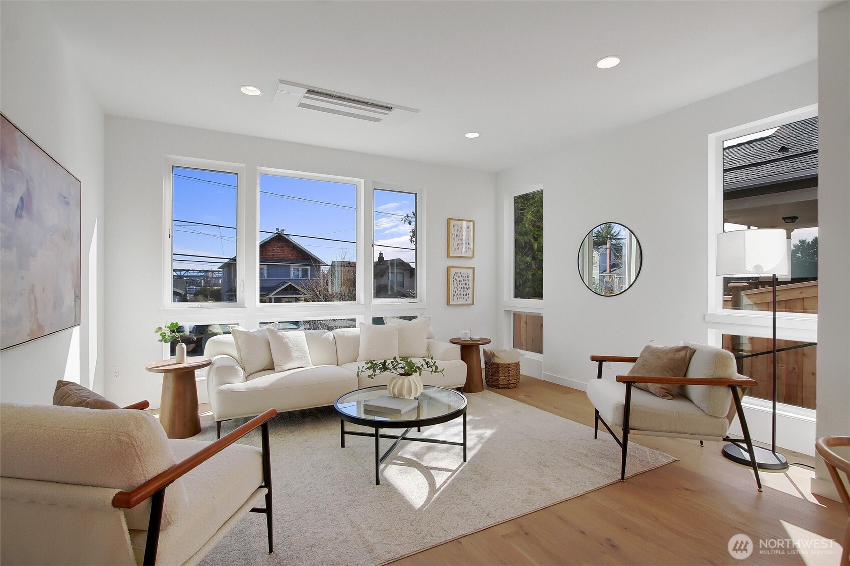 3537 Meridian Avenue N Unit: B