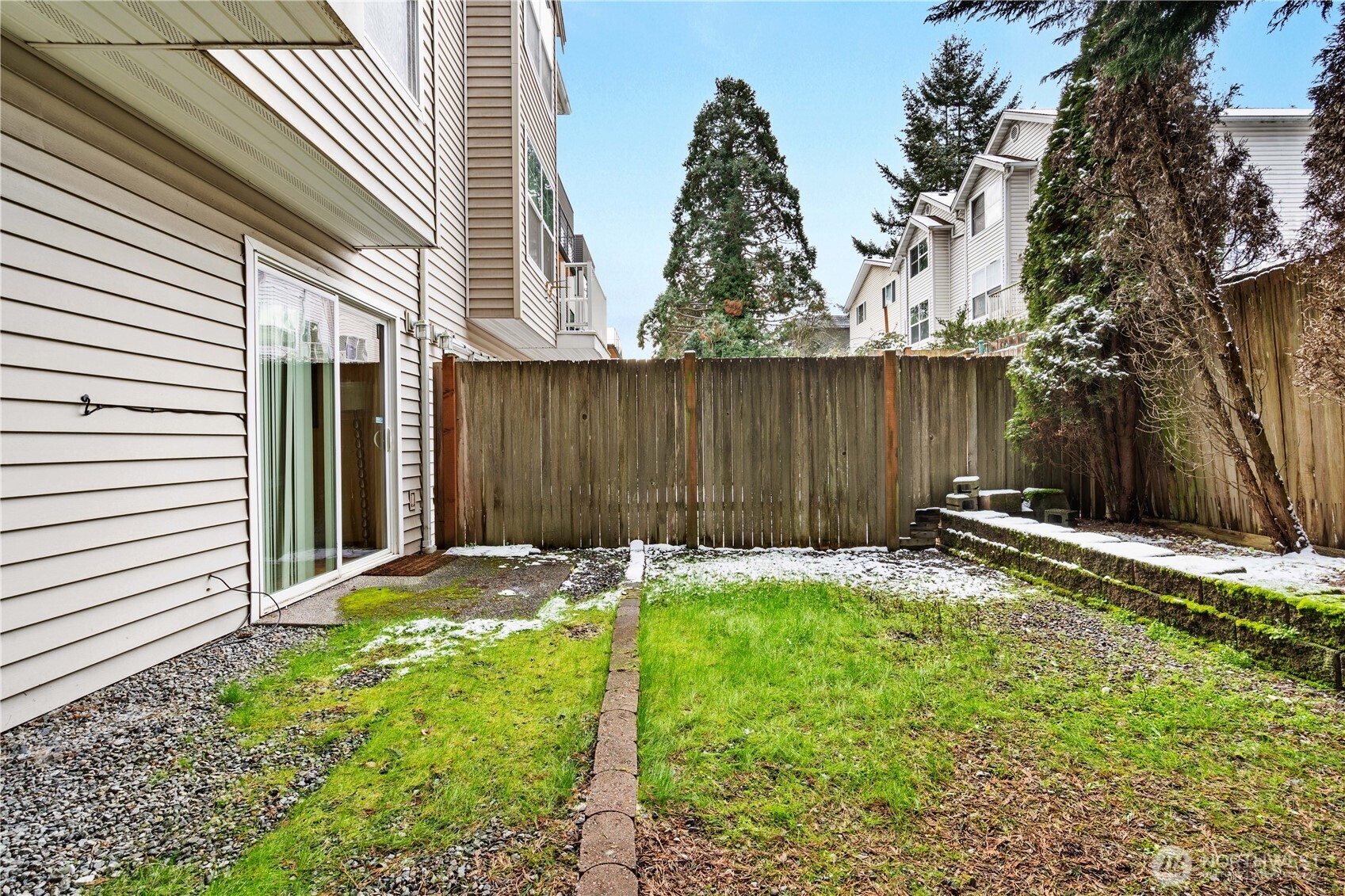 14347 Stone Avenue N Unit: B