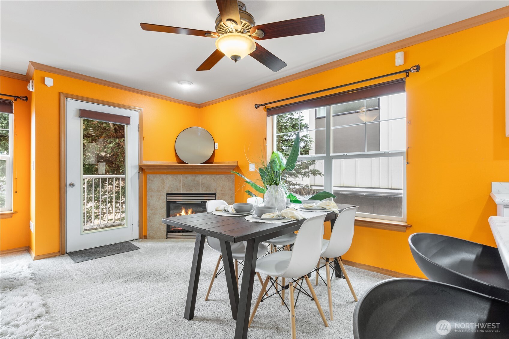 14347 Stone Avenue N Unit: B