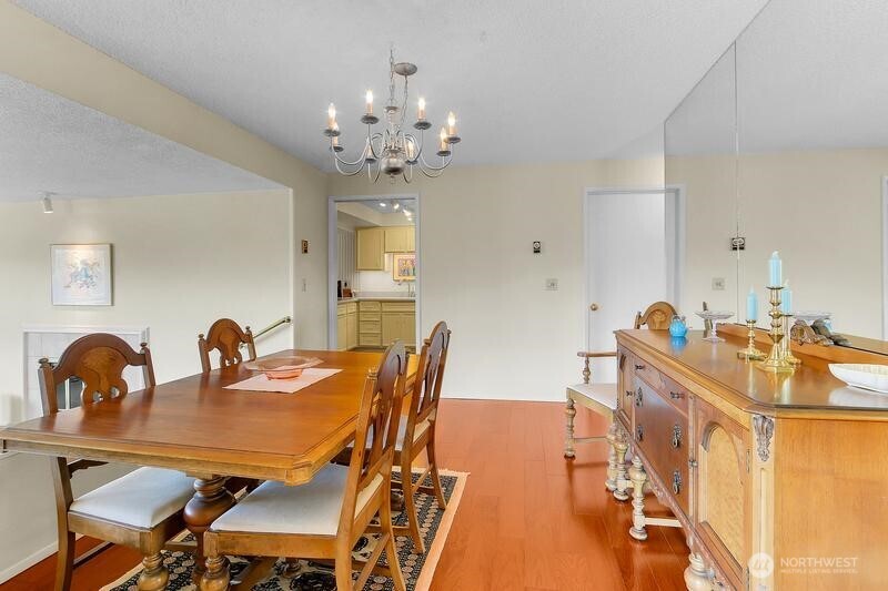 200 James Street W Unit: 306