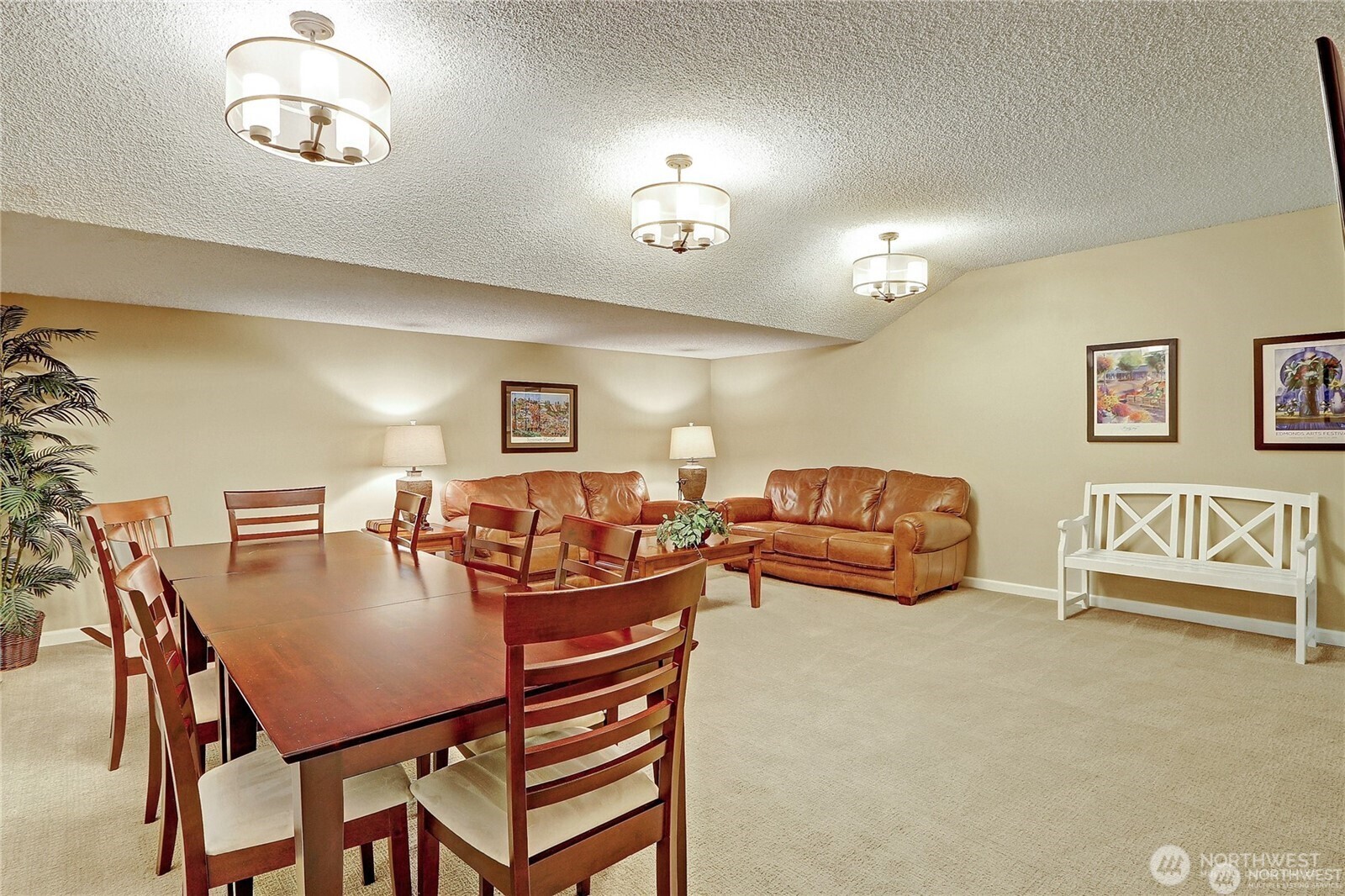200 James Street W Unit: 306