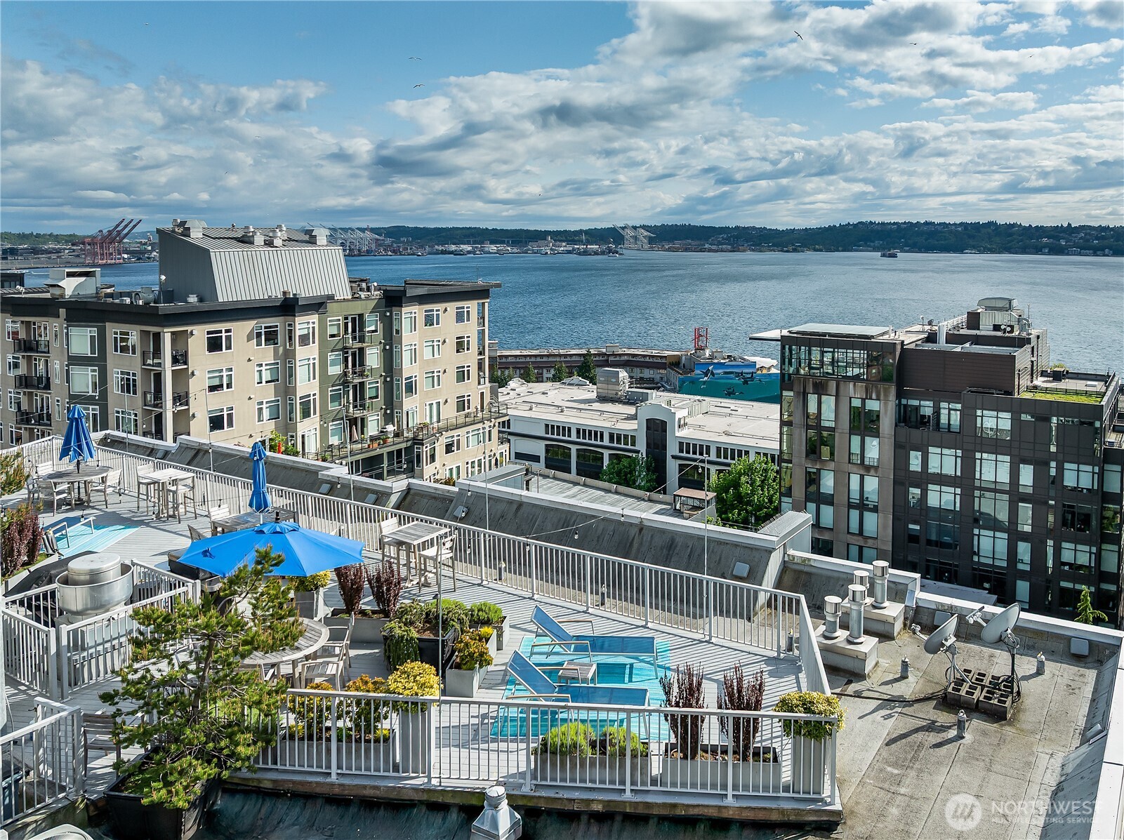76 Cedar Street Unit: 510