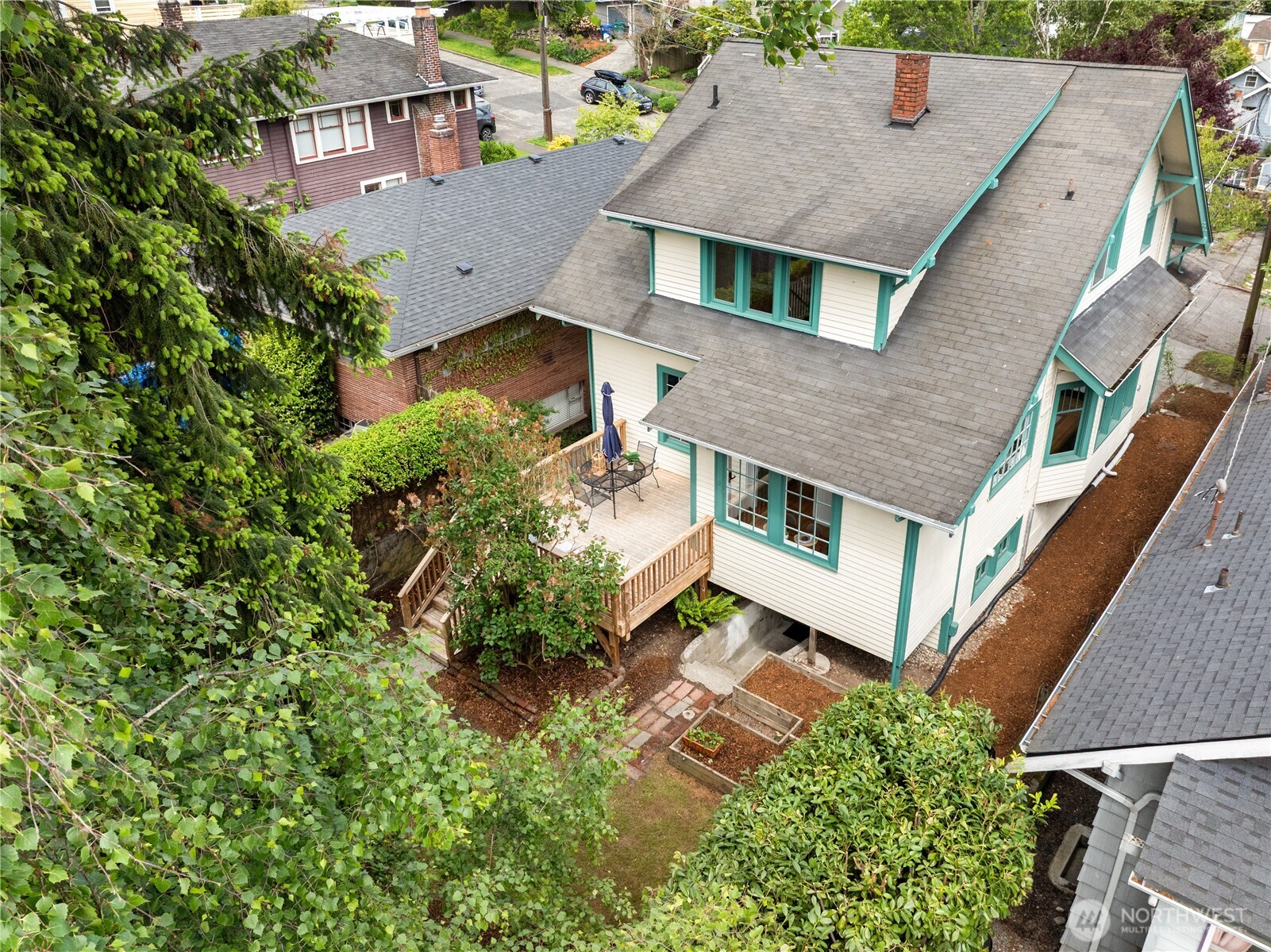 321 NE 54th Street
