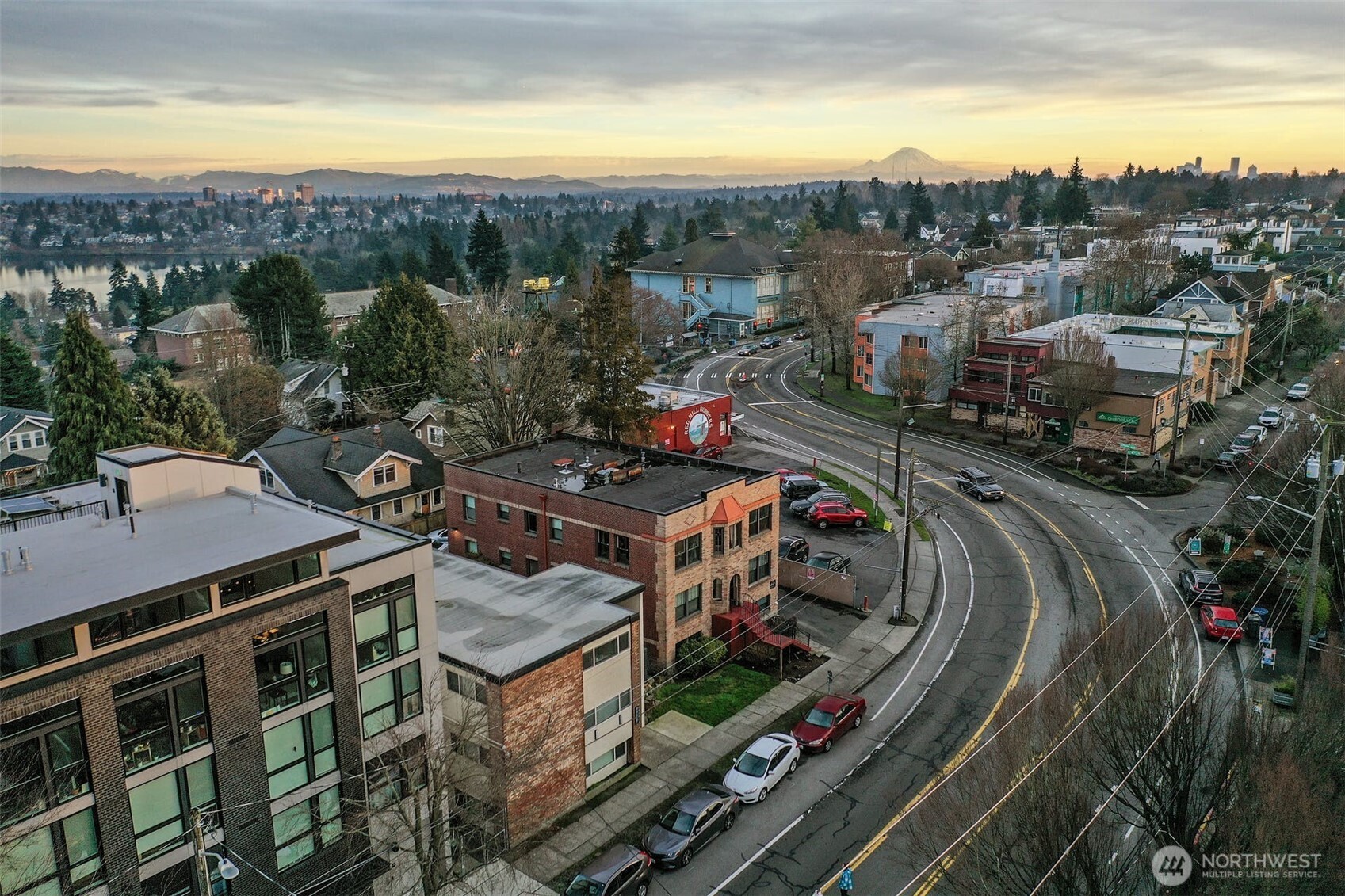 6801 Greenwood Avenue N Unit: 403