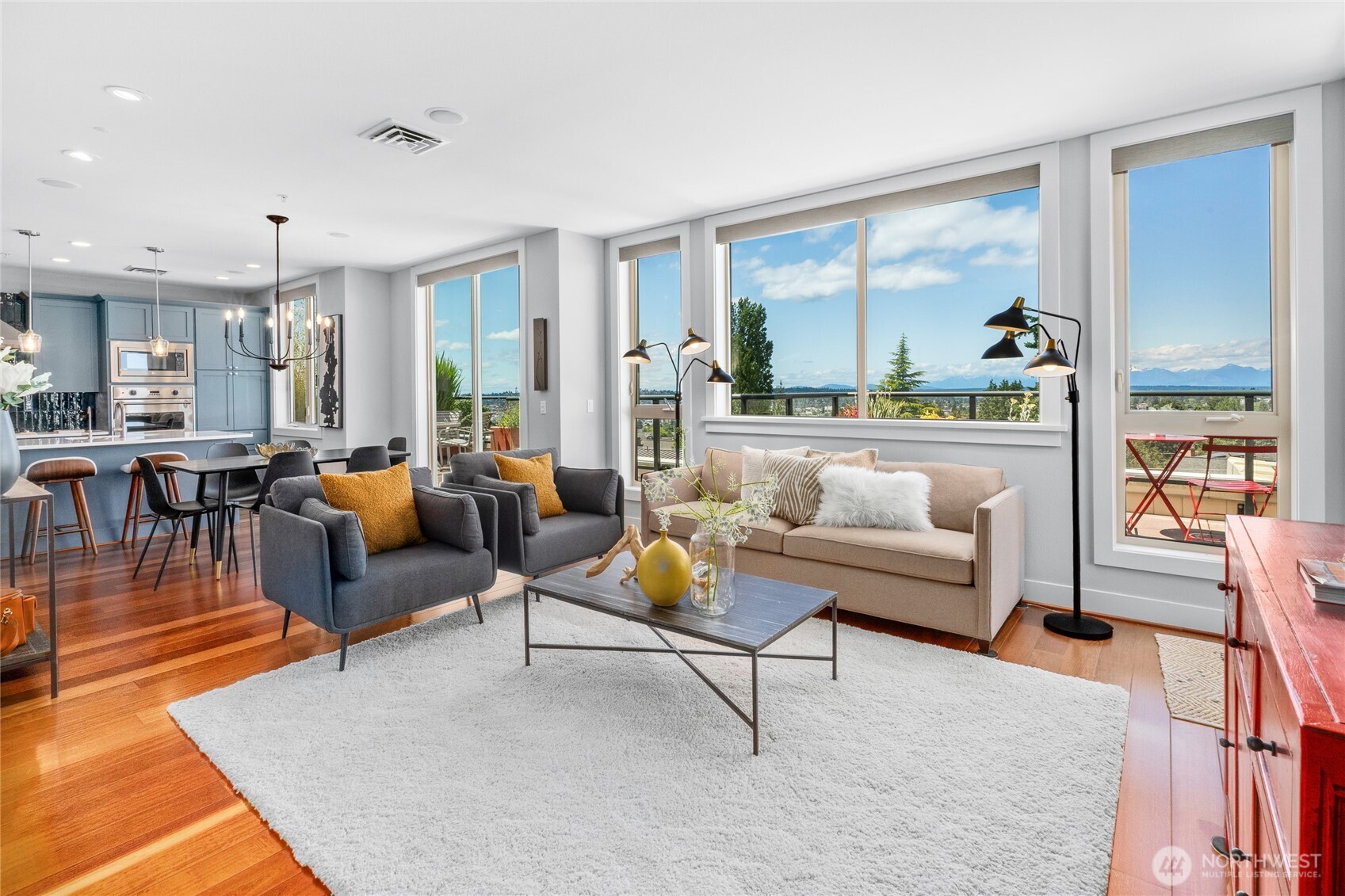 6801 Greenwood Avenue N Unit: 403
