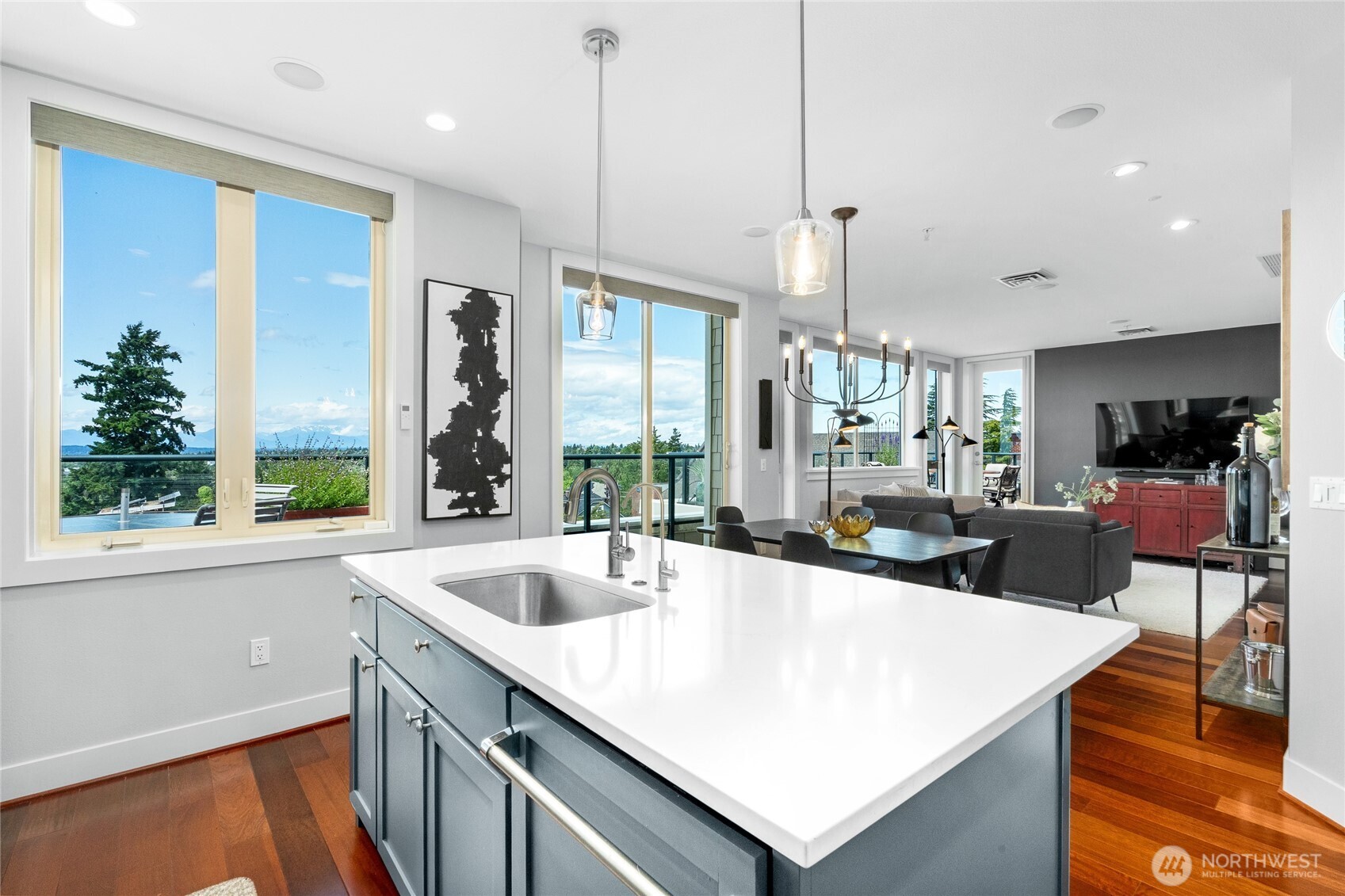 6801 Greenwood Avenue N Unit: 403