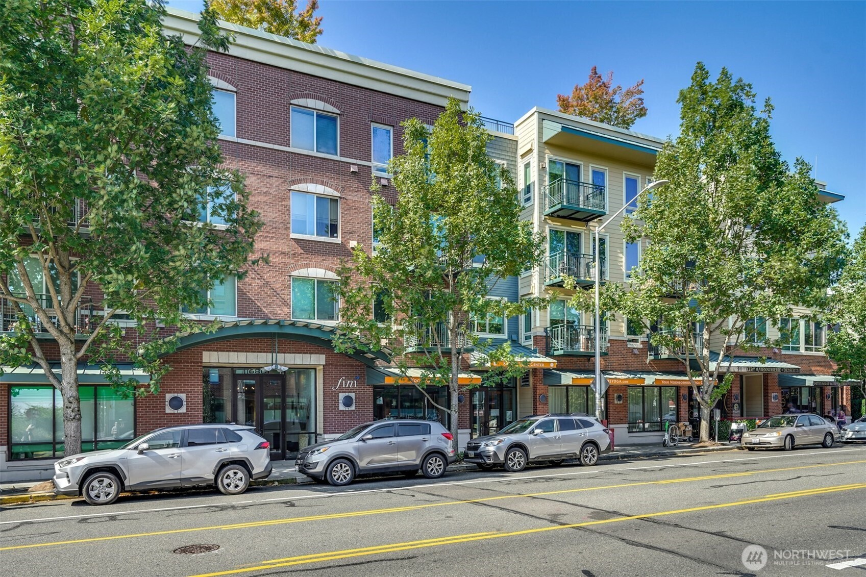 6801 Greenwood Avenue N Unit: 403