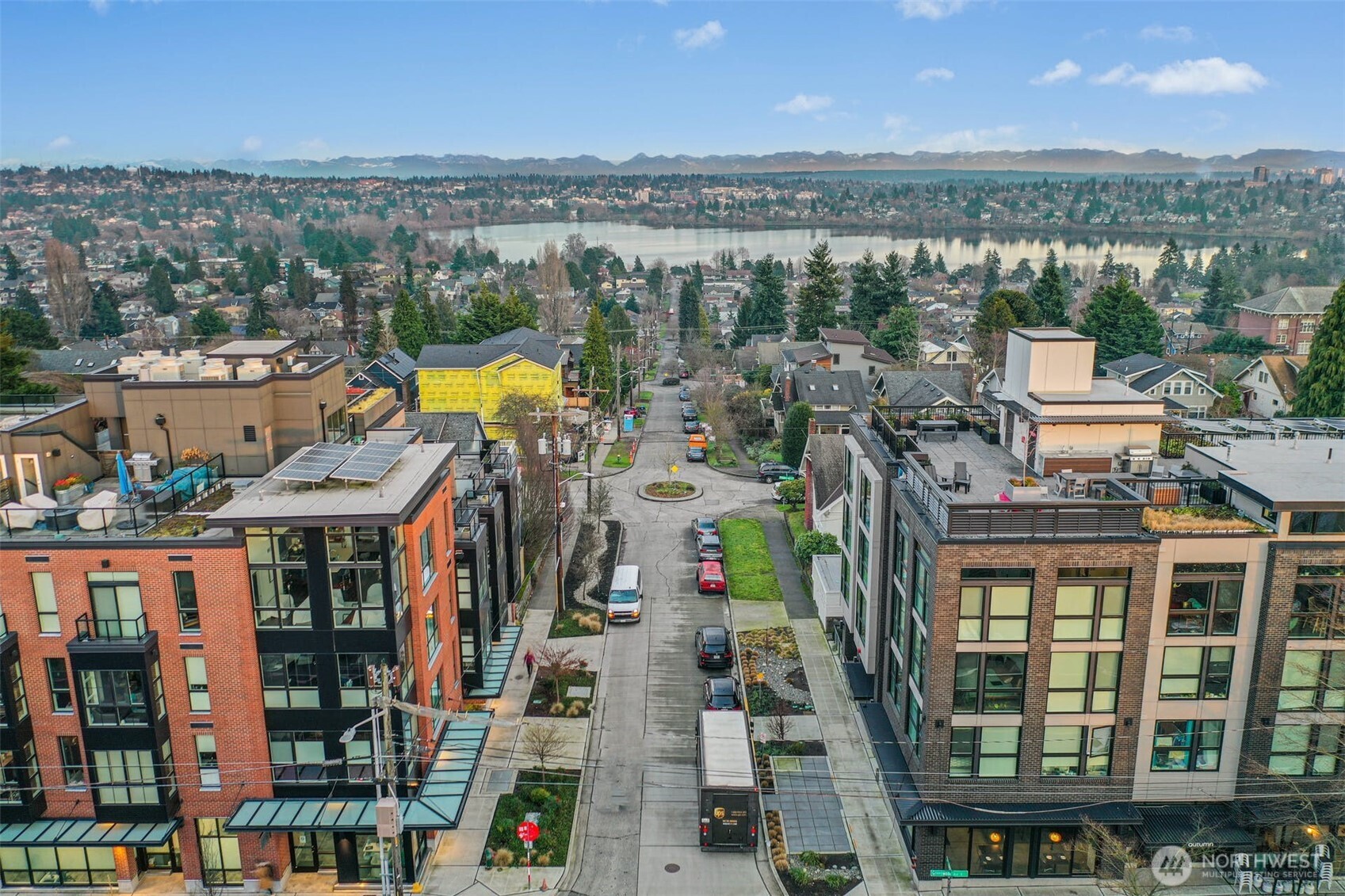 6801 Greenwood Avenue N Unit: 403