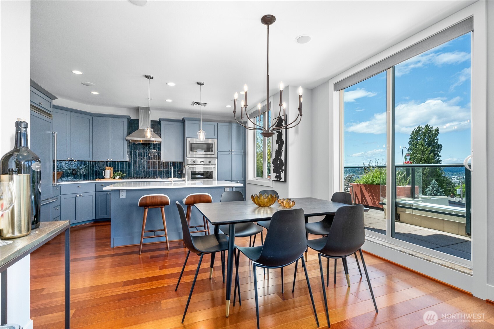 6801 Greenwood Avenue N Unit: 403
