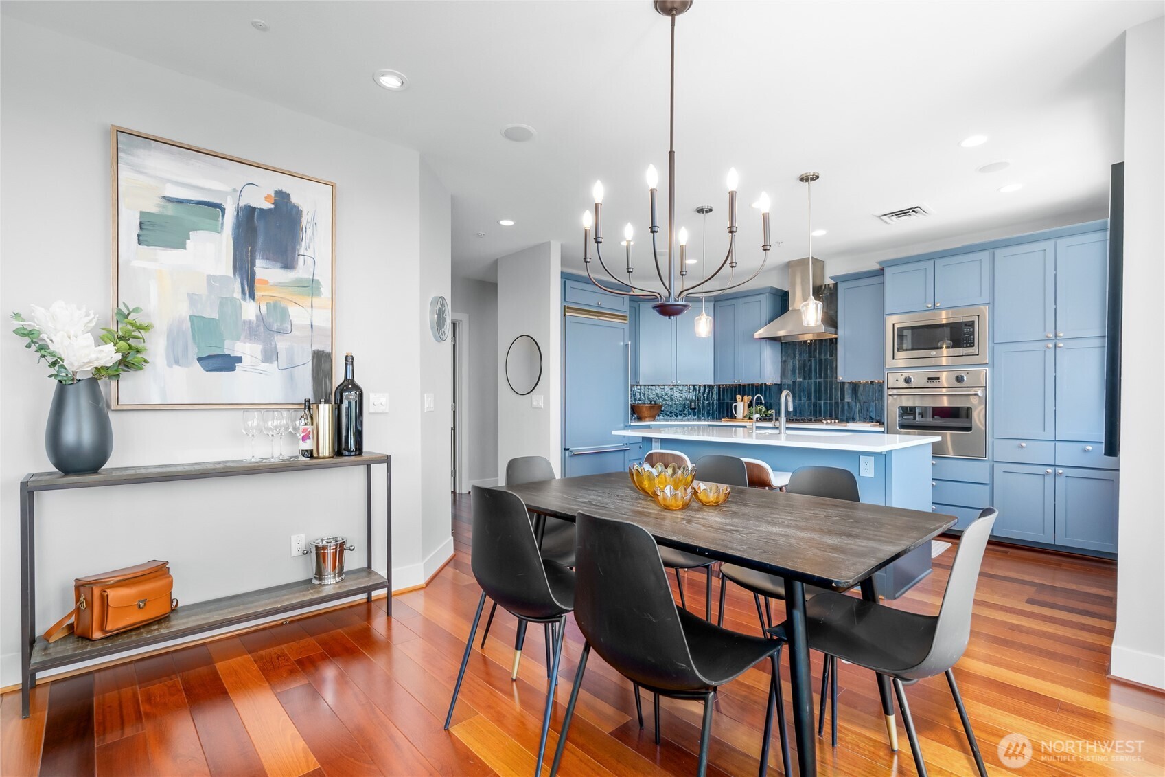 6801 Greenwood Avenue N Unit: 403