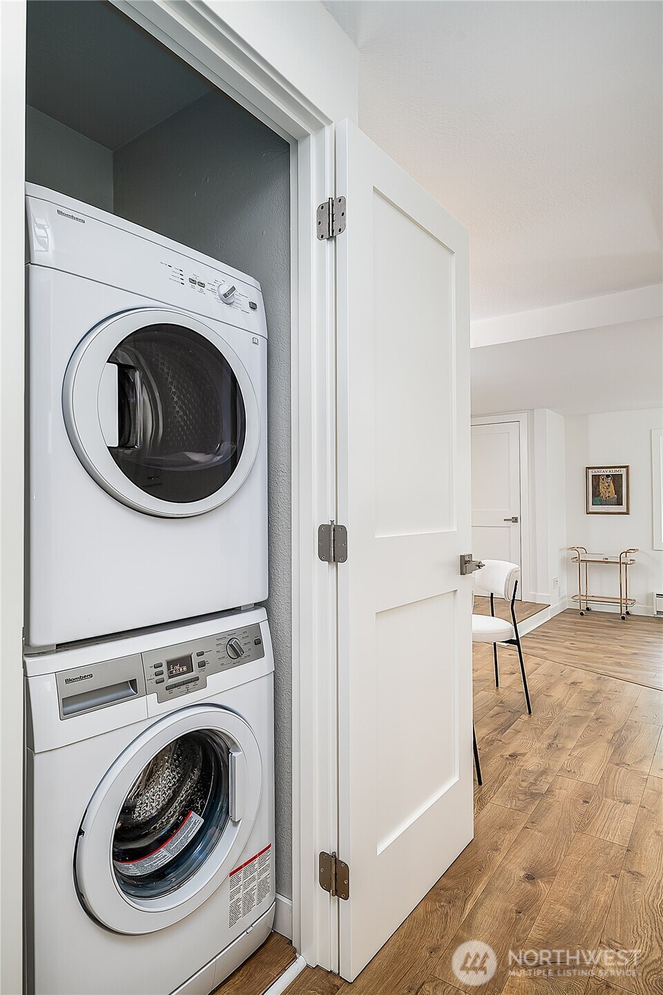 6533 106th Avenue NE Unit: D
