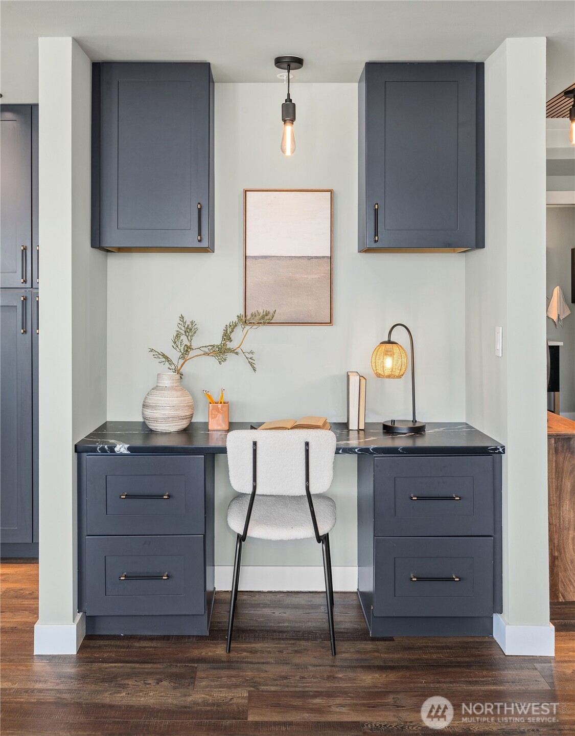 1420 Terry Avenue Unit: 2504