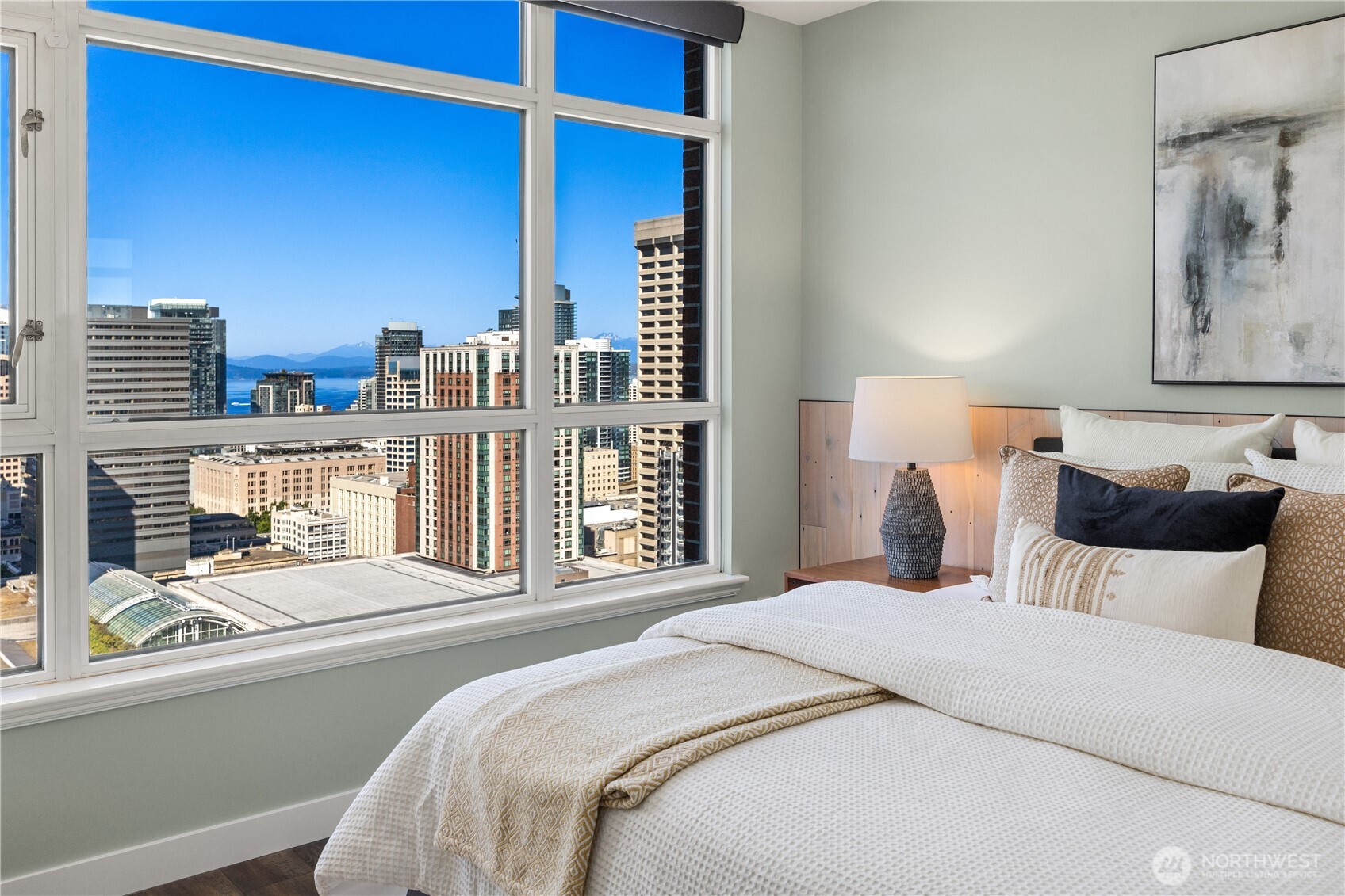 1420 Terry Avenue Unit: 2504