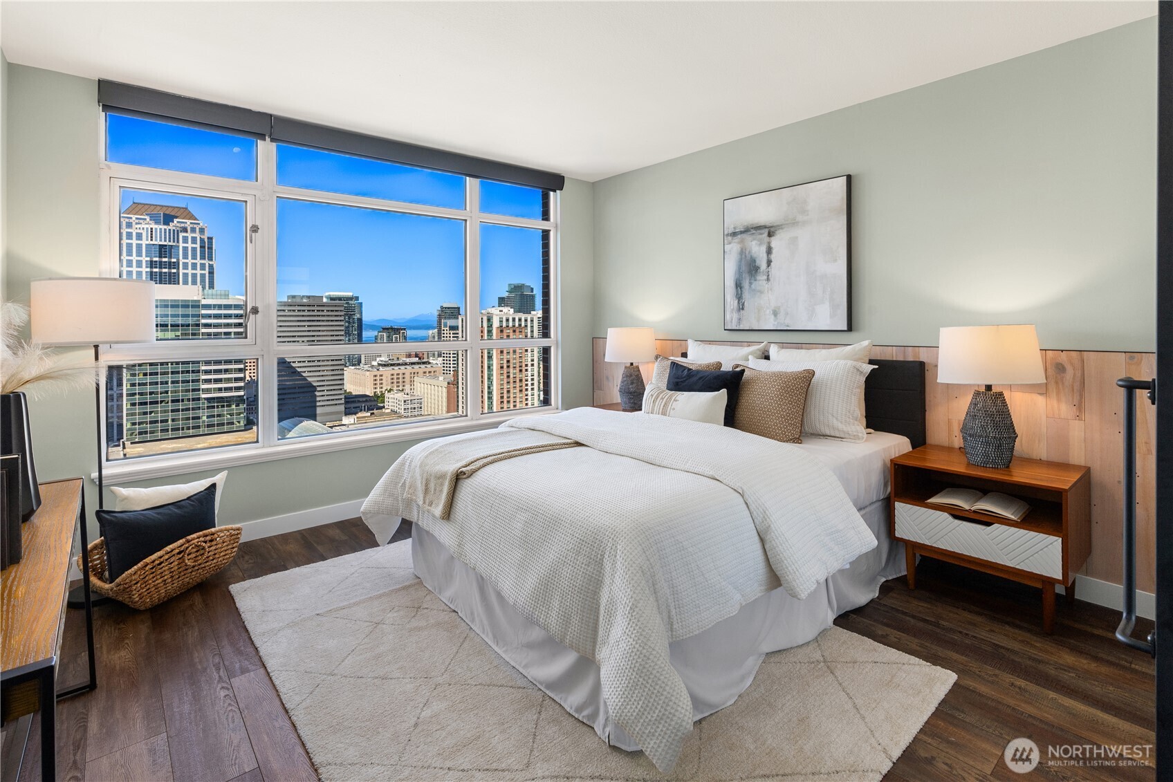 1420 Terry Avenue Unit: 2504